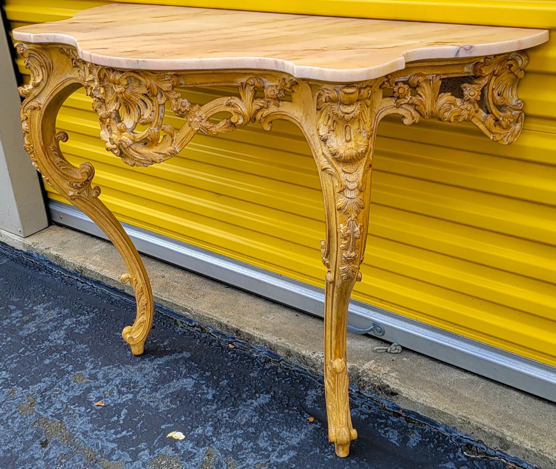 Louis XIV Mid-Century French Louis XiV Style Carved Pine Console Table W/ Pink Marble Top For Sale