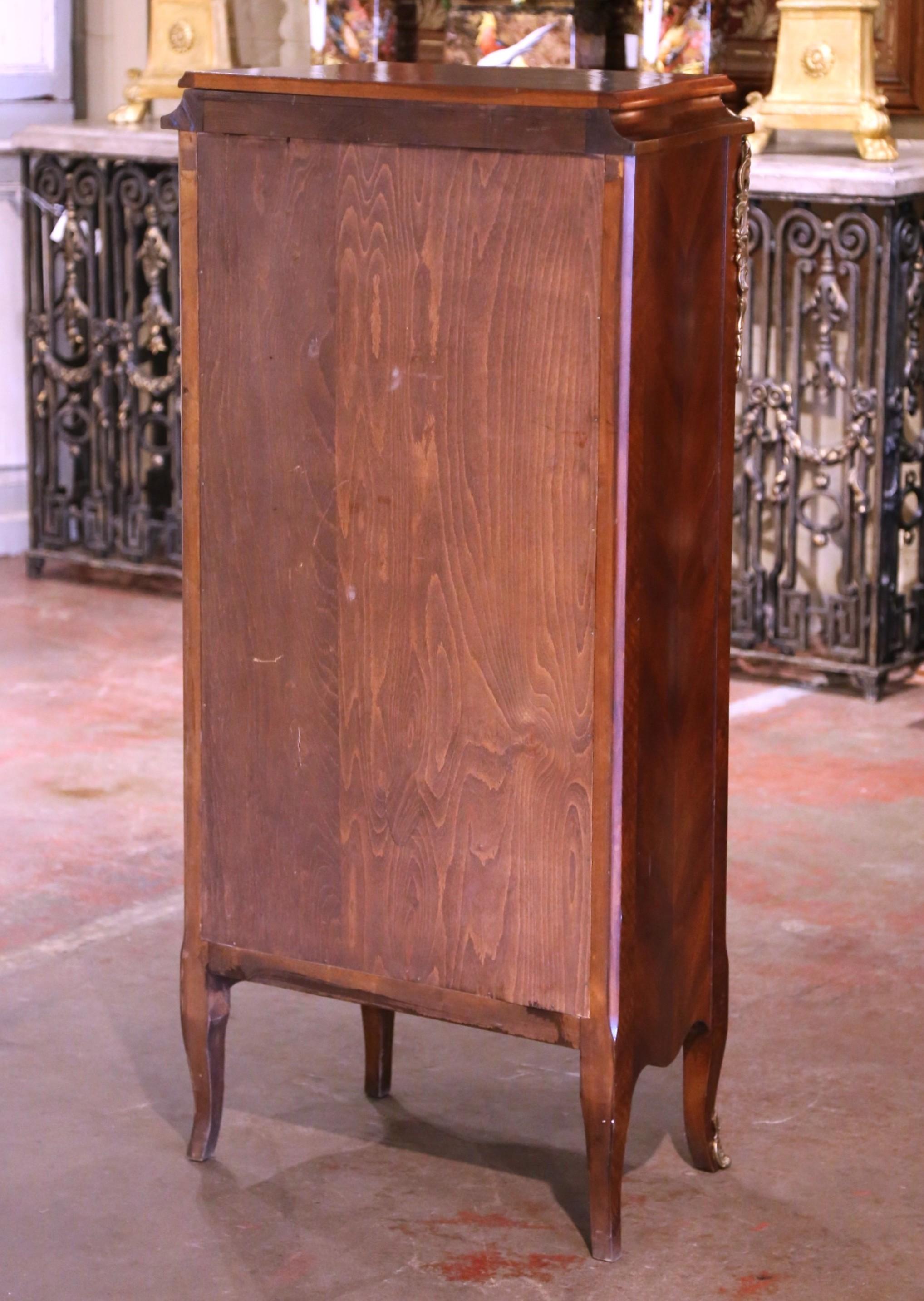 Mid-Century French Louis XV Carved Burl and Rosewood Bombe Six-Drawer Chest For Sale 4