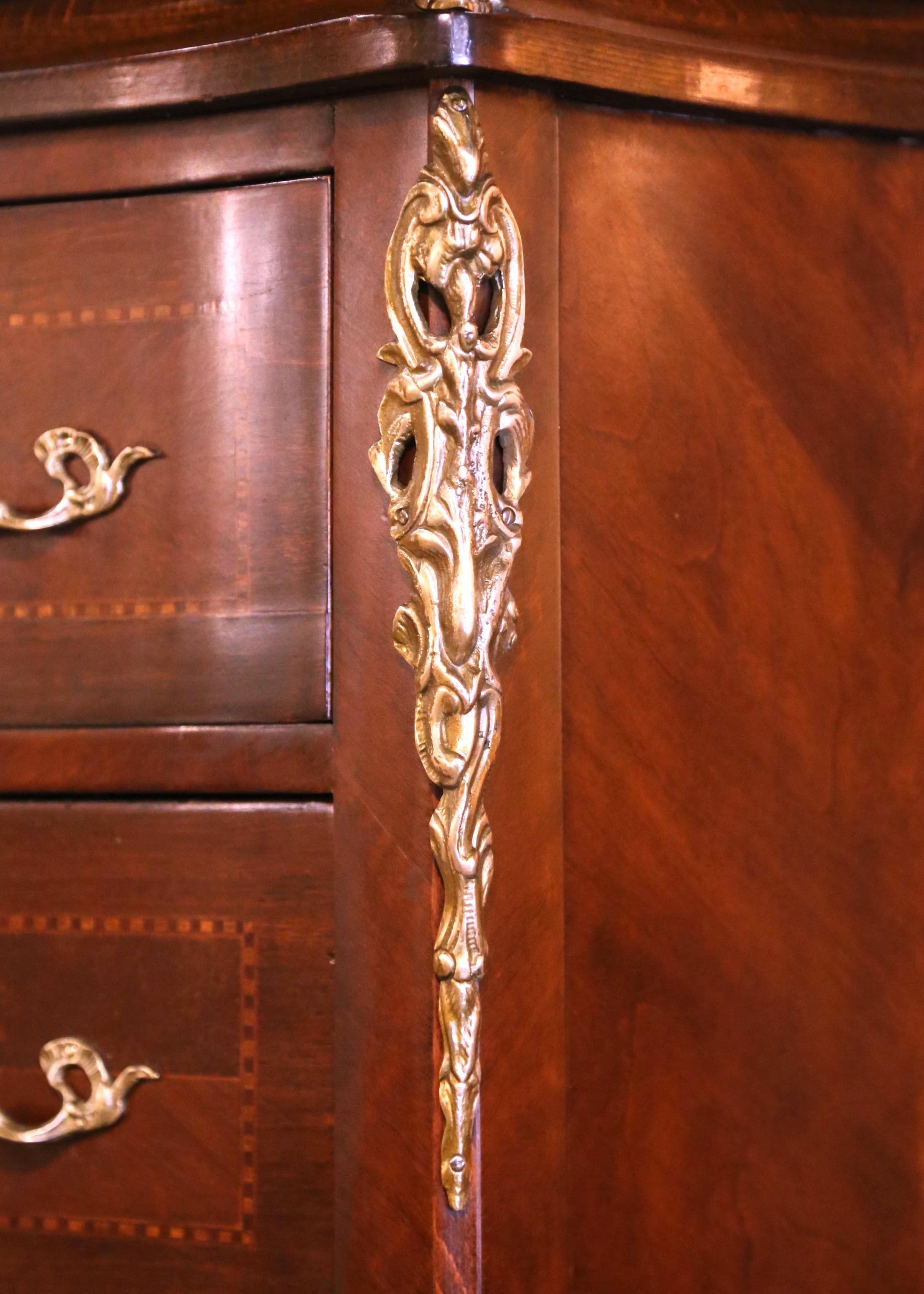 20th Century Mid-Century French Louis XV Carved Burl and Rosewood Bombe Six-Drawer Chest For Sale