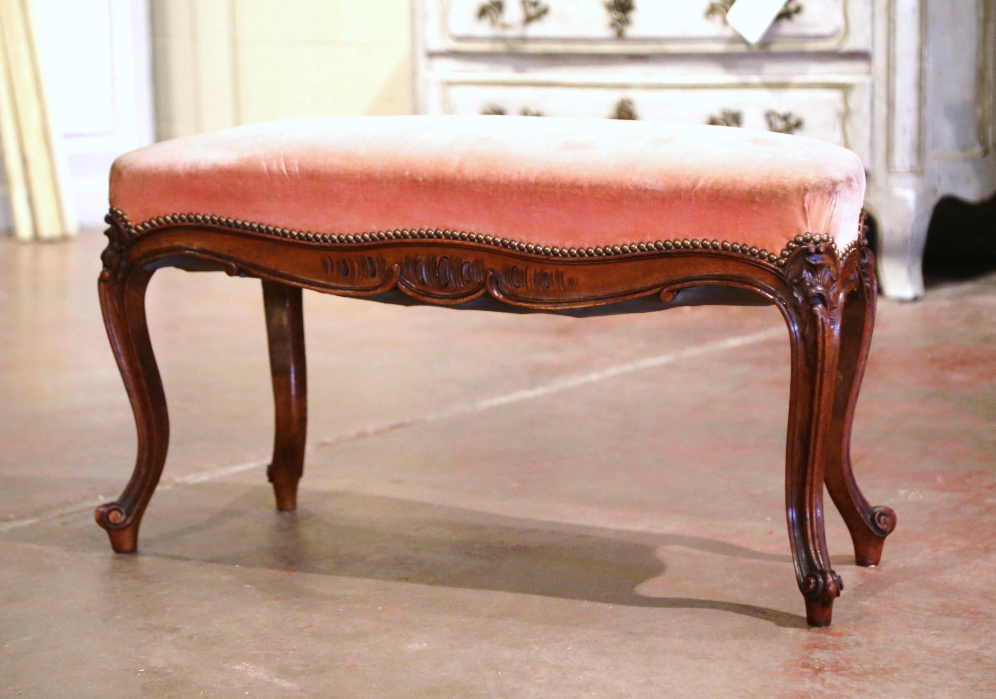 Midcentury French Louis XV Carved Walnut and Velvet Bombe and Curved Bench 3