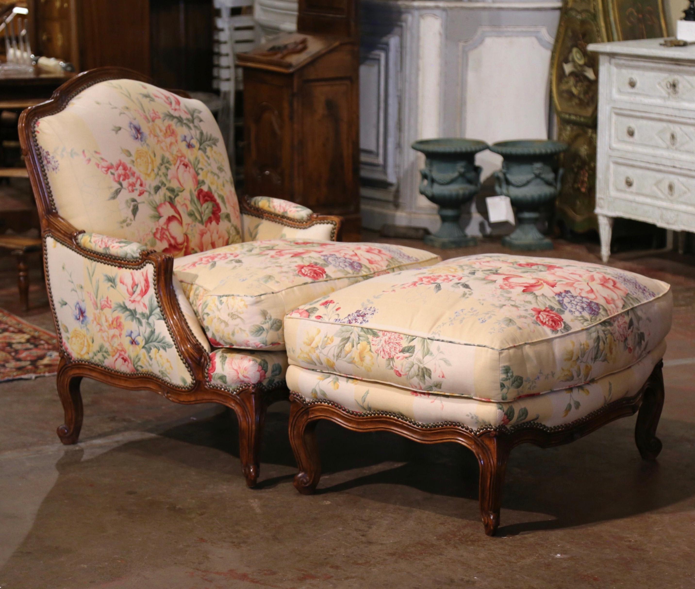 Mid-Century French Louis XV Carved Walnut Armchair with Matching Ottoman In Excellent Condition In Dallas, TX