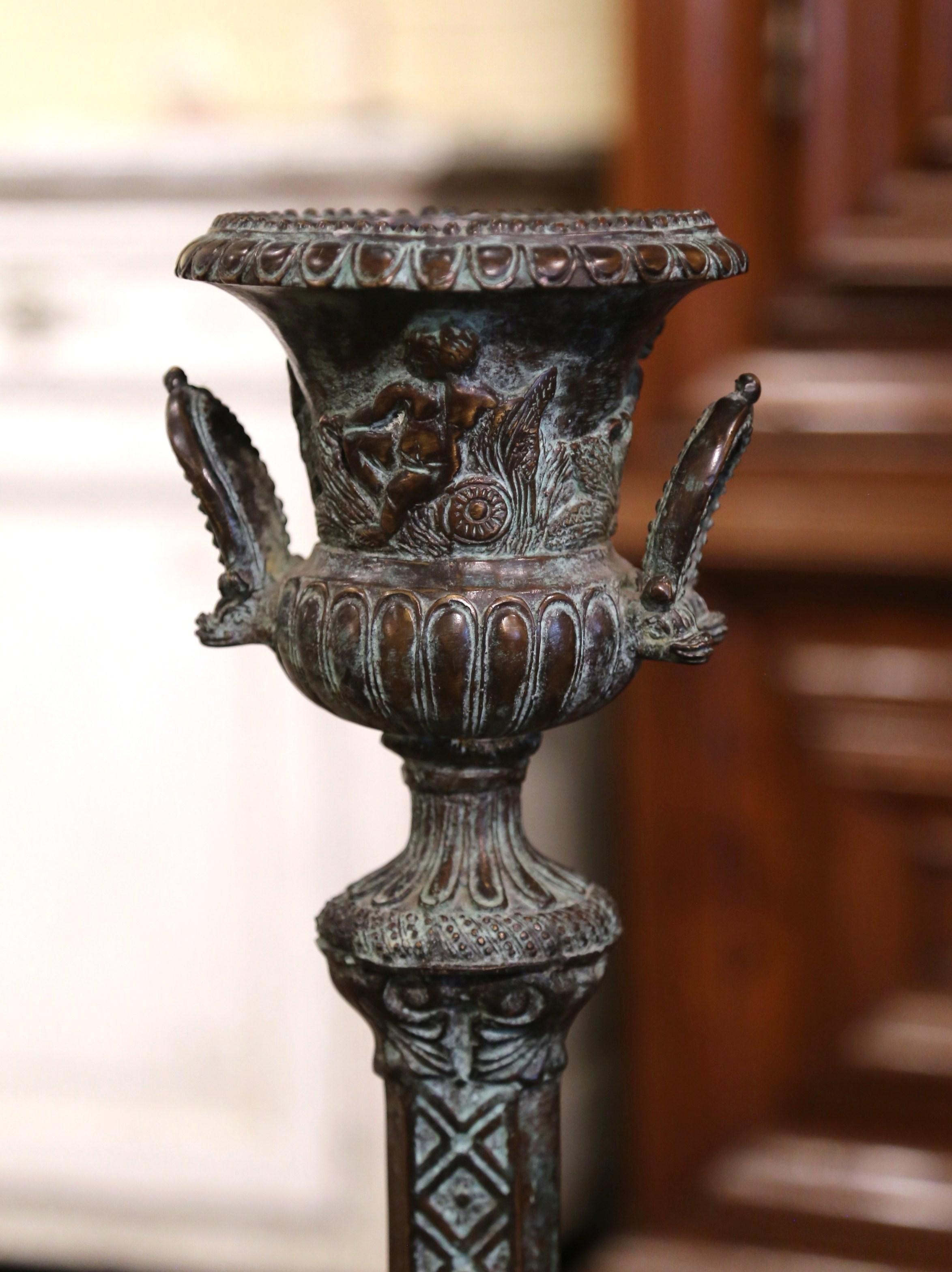 Mid-Century French Louis XV Patinated Verdigris Bronze Candle Holder In Excellent Condition For Sale In Dallas, TX