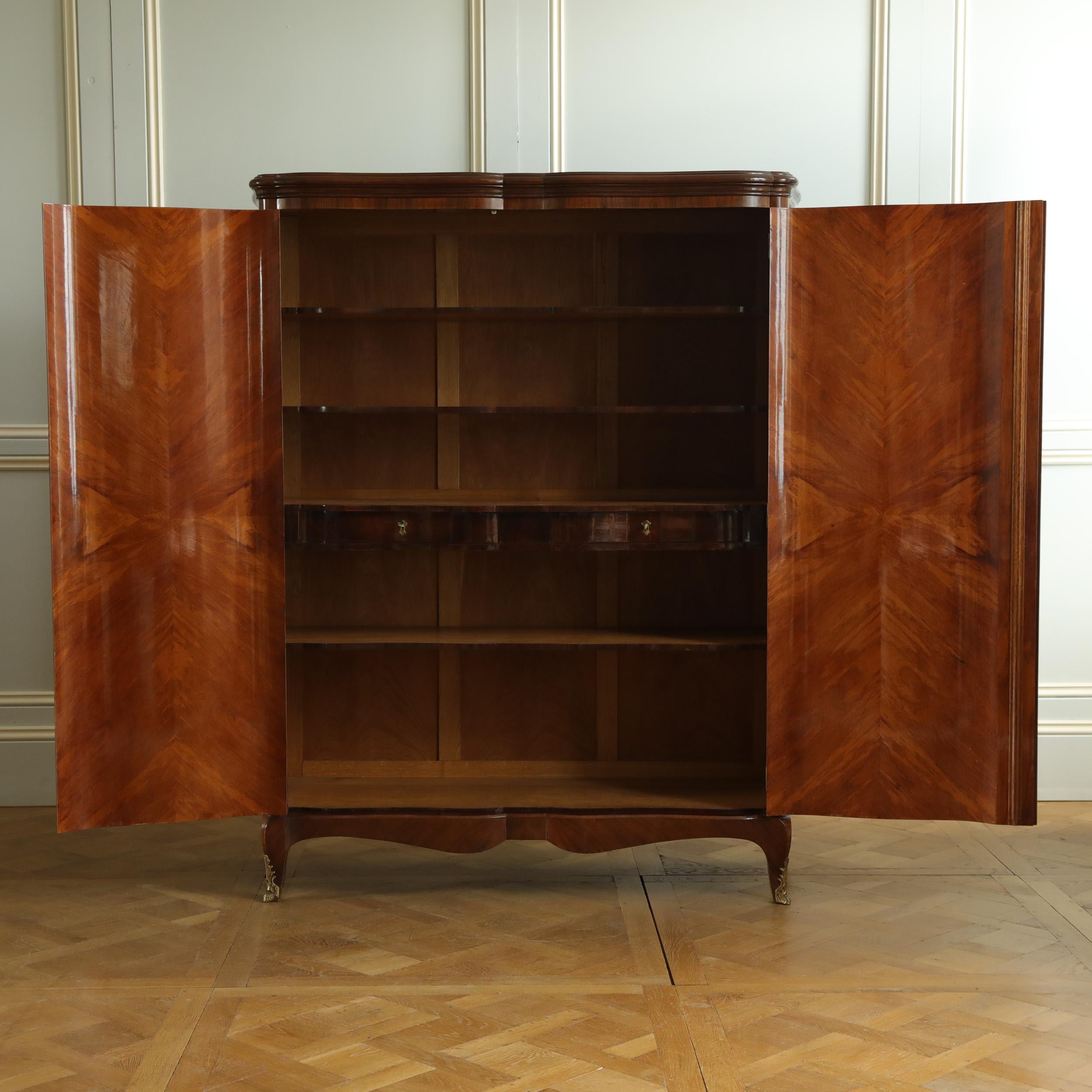 Mid Century French Louis XV Style Armoire Featuring Serpentine Marquetry 3