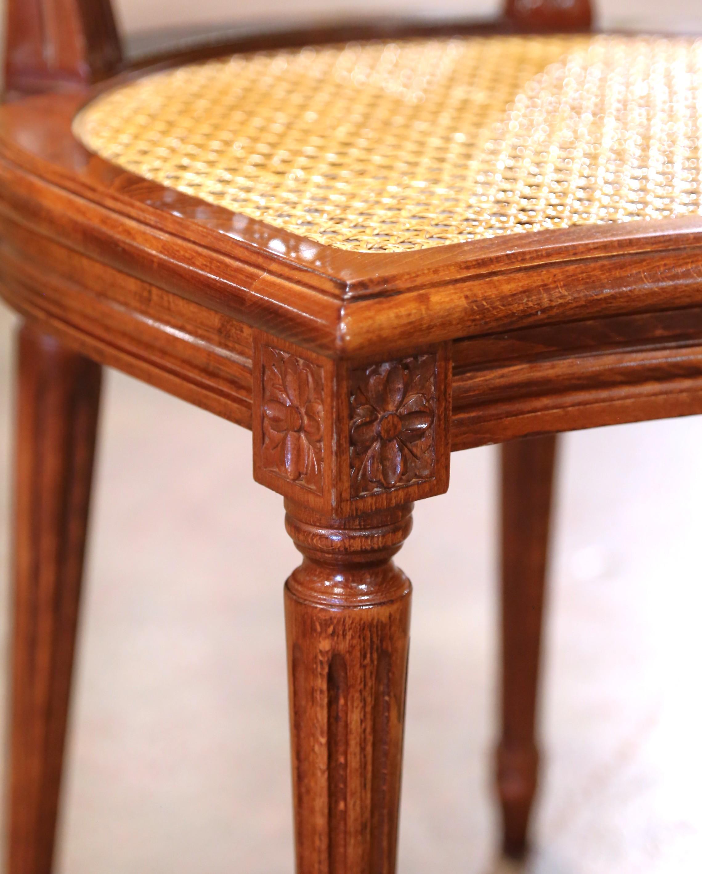 Canne Mid-Century French Louis XVI Carved Walnut and Cane Dining Chairs, Set of Six en vente