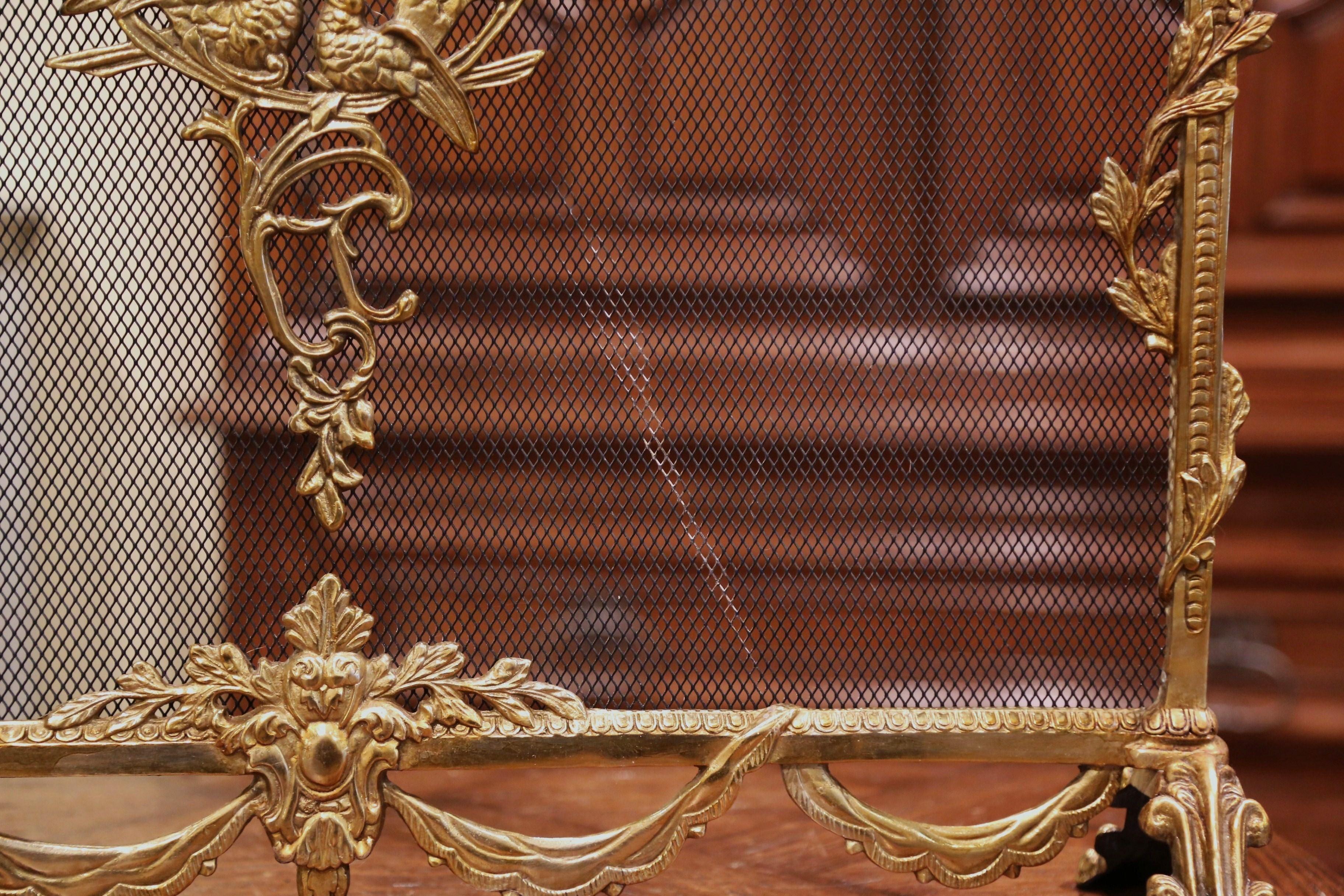 Metal Midcentury French Louis XVI Gilt Brass Fireplace Screen with Bird Decor