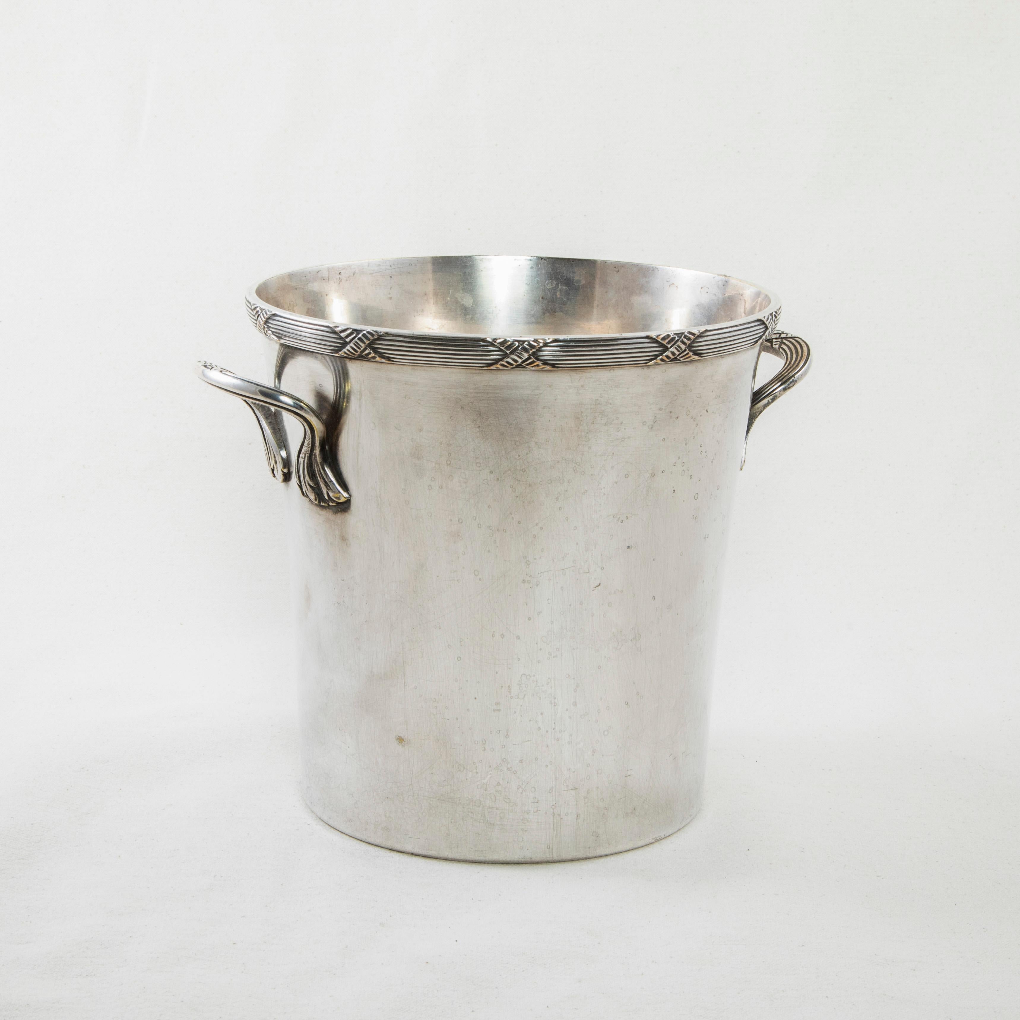 Midcentury French Louis XVI Style Silver Plate Champagne Bucket, Wine Chiller In Good Condition In Fayetteville, AR