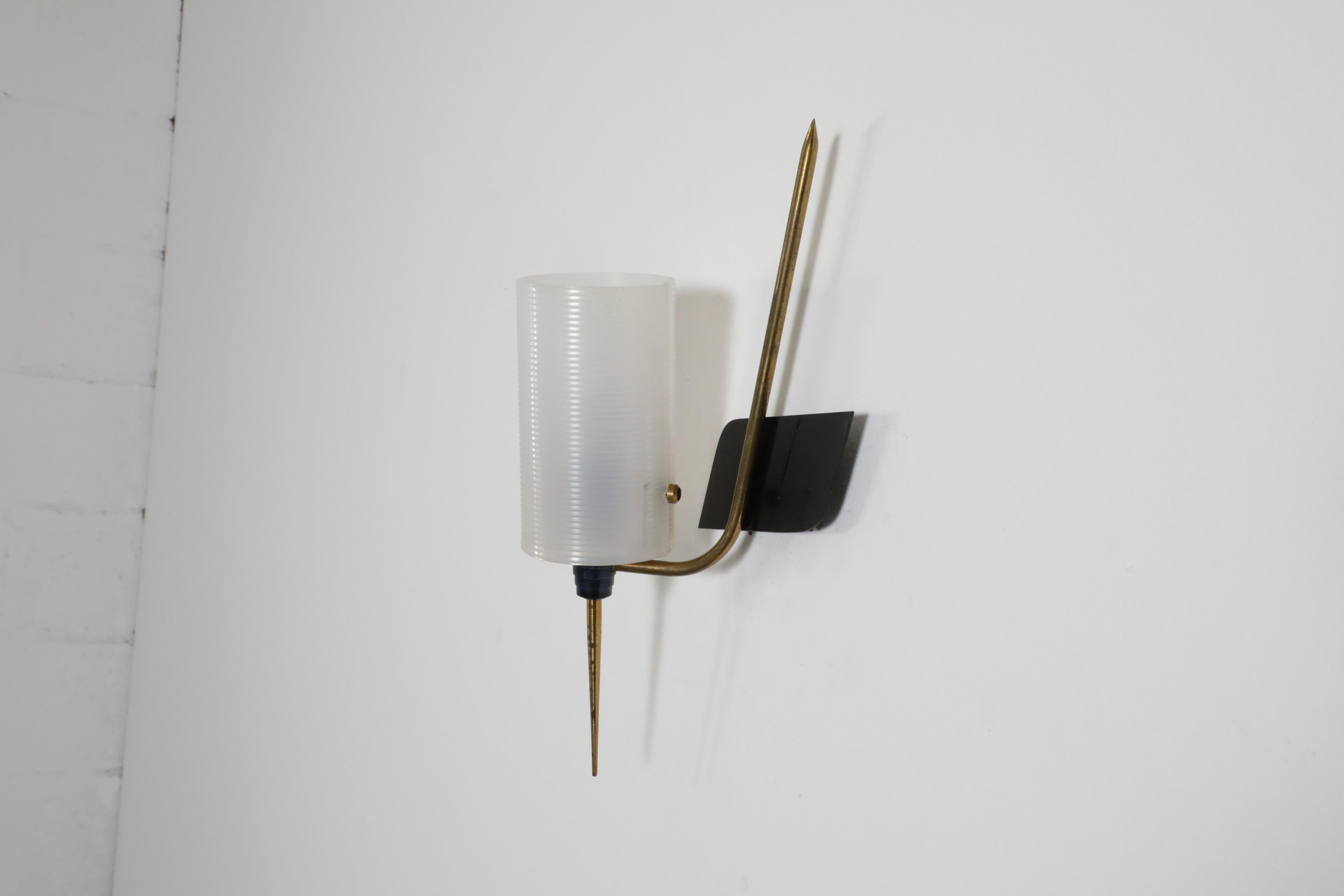 Mid-Century French Maison Arlus Style Wall Sconce w/ Brass Spike & Plexi Shade For Sale 5