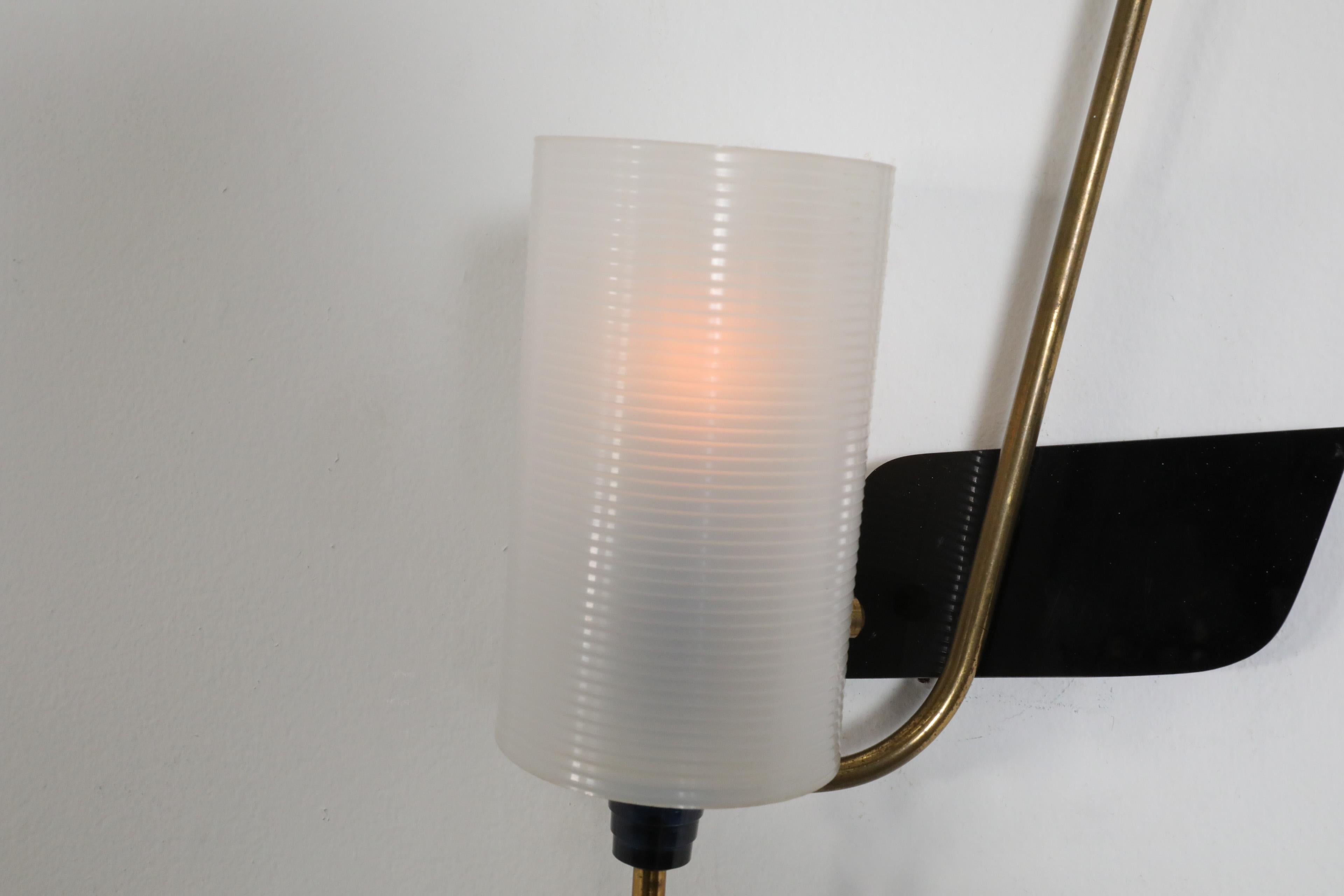 Mid-Century French Maison Arlus Style Wall Sconce w/ Brass Spike & Plexi Shade For Sale 2