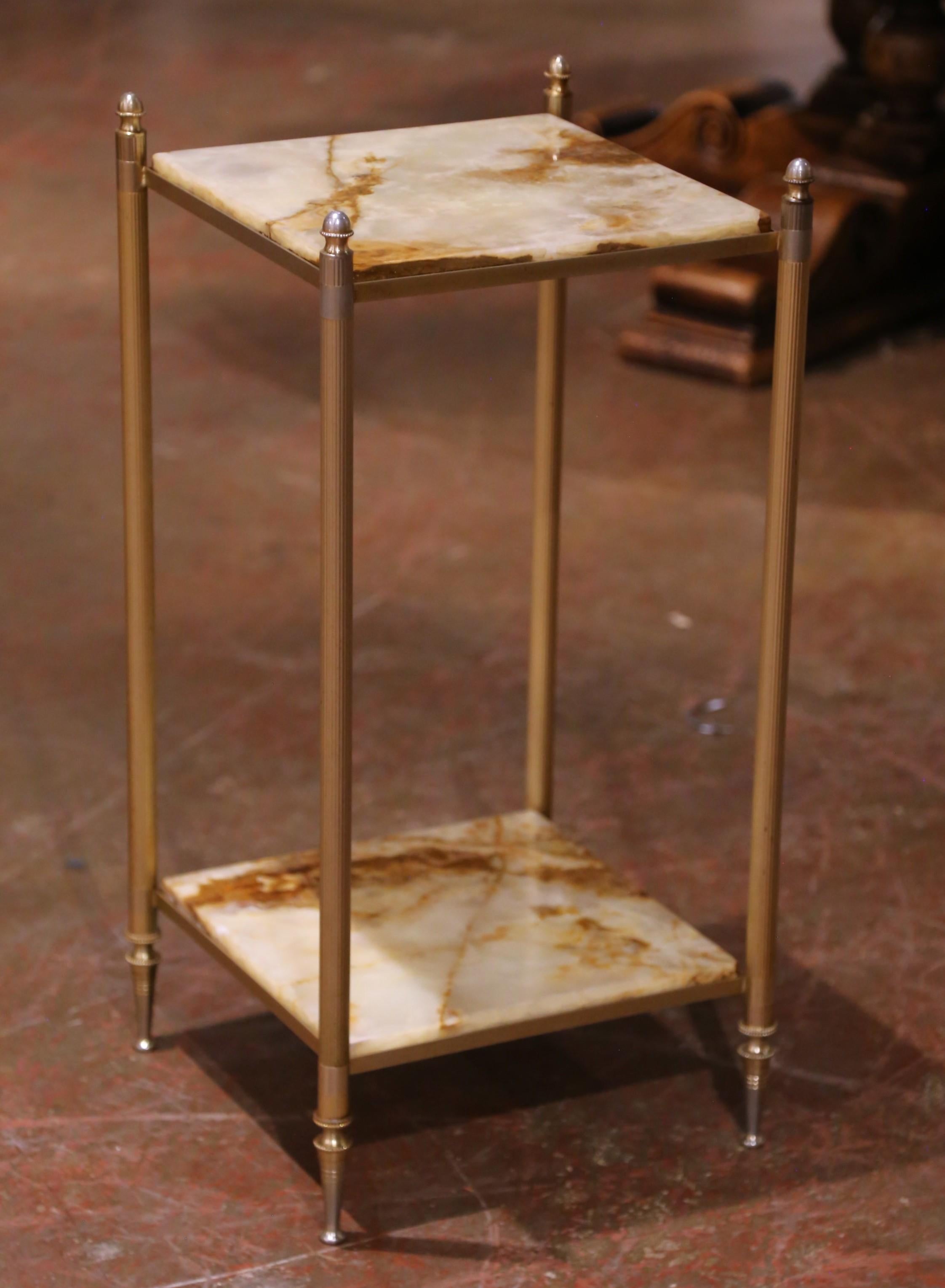 Mid-Century French Maison Baguès Square Two-Tier Gilt Brass and Onyx Side Table In Excellent Condition For Sale In Dallas, TX