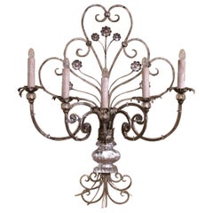 Aplique de pared de hierro y cristal tallado estilo Maison Bagues francesa de mediados de siglo
