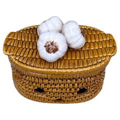 Sopera de ajo de mayólica francesa de mediados de siglo