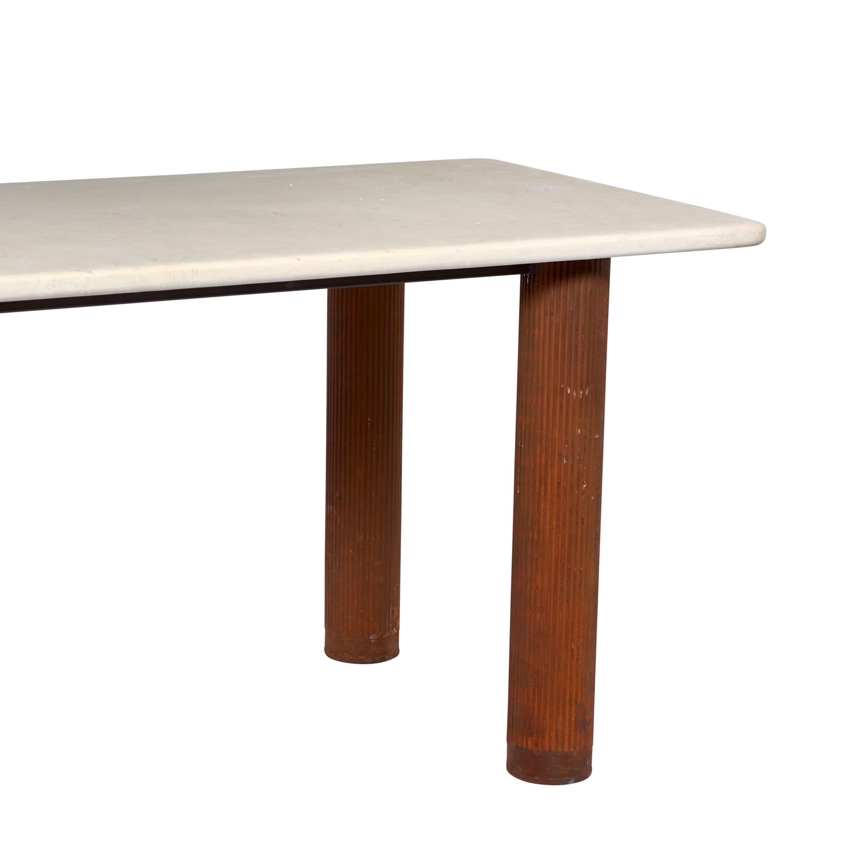 Mid-Century Modern Table en fer marbré française du milieu du siècle en vente