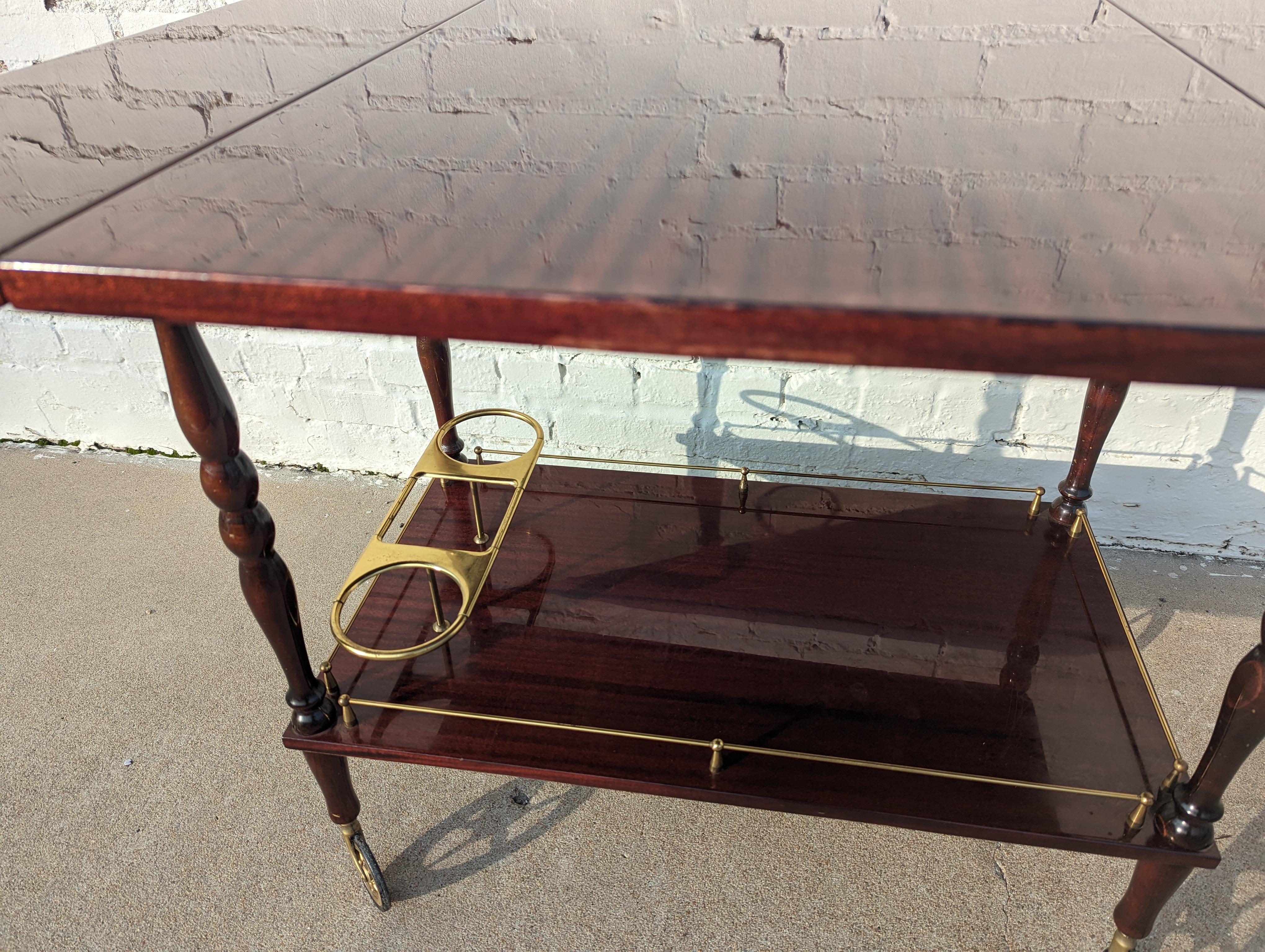 Mid Century French Modern Lacquered Barcart  For Sale 5