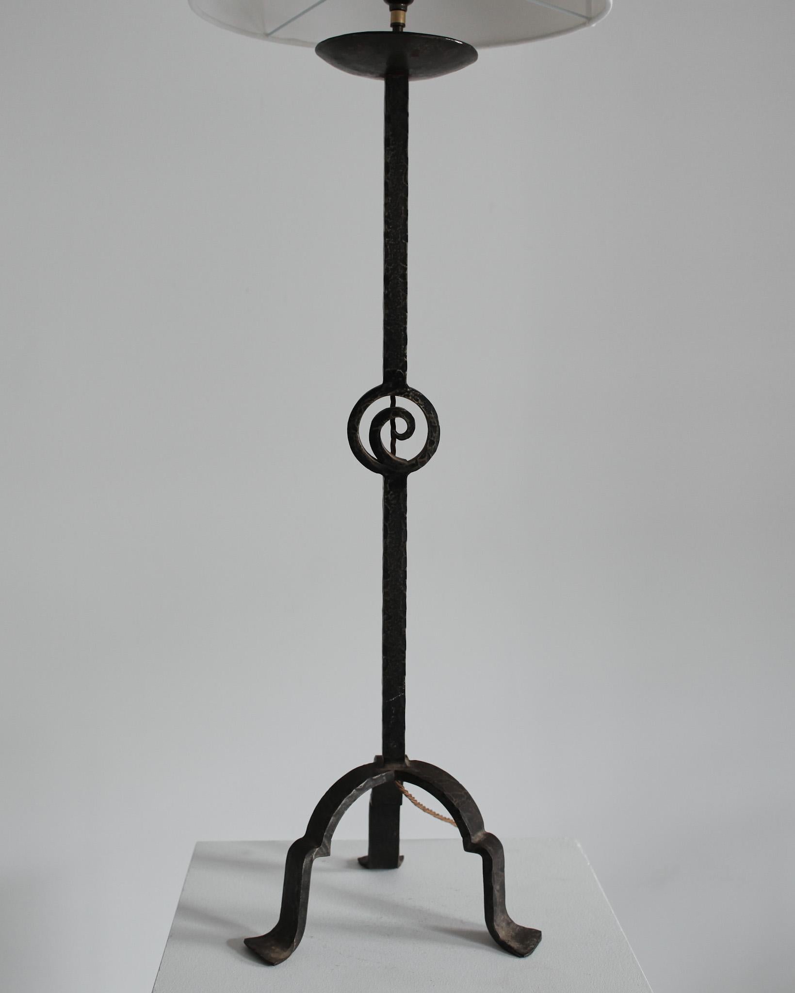 Mid-20th Century Midcentury French Modernist Wrought Iron Lamp For Sale