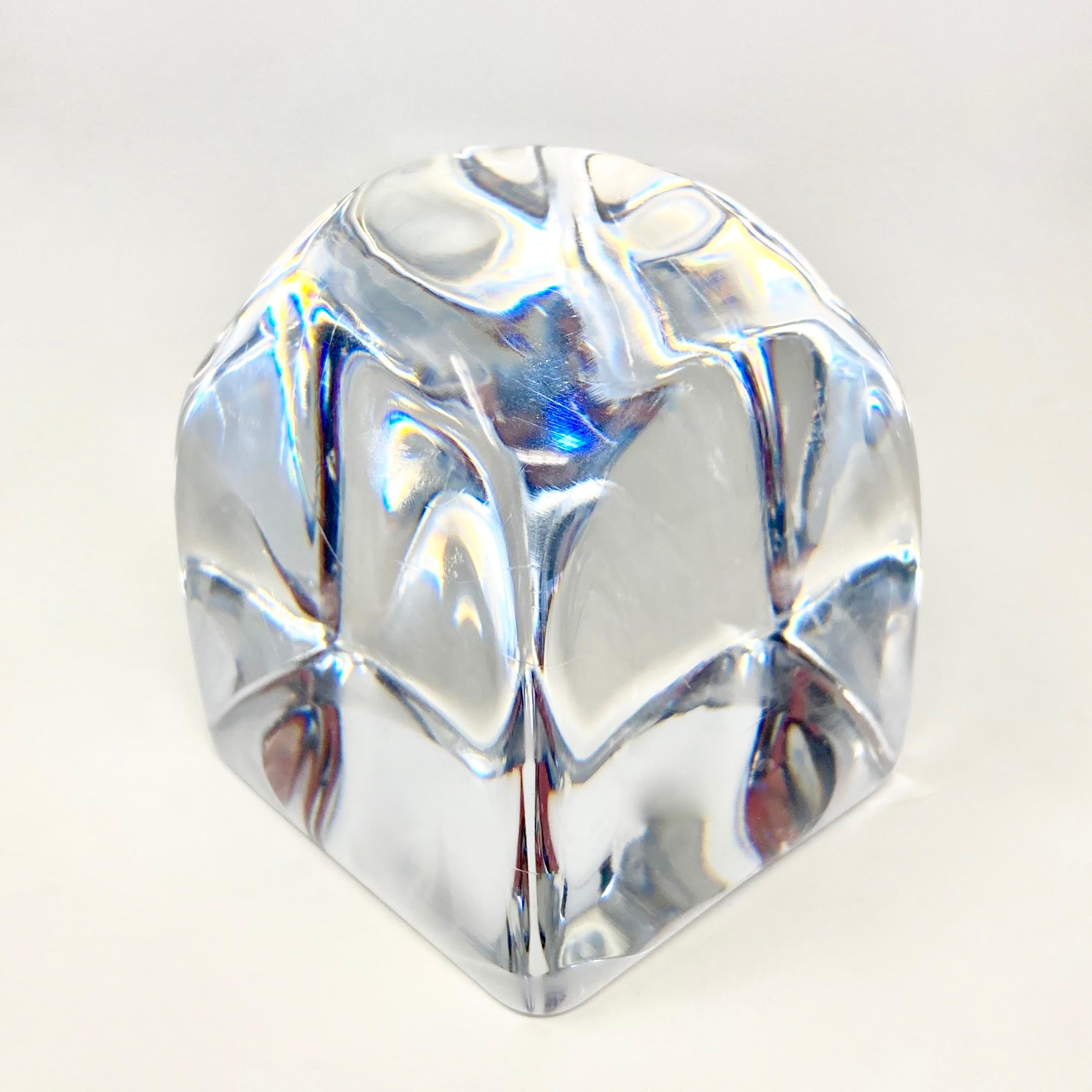 Mid-Century French Signed Daum Paperweight Sculpture in Clear Crystal For Sale 6