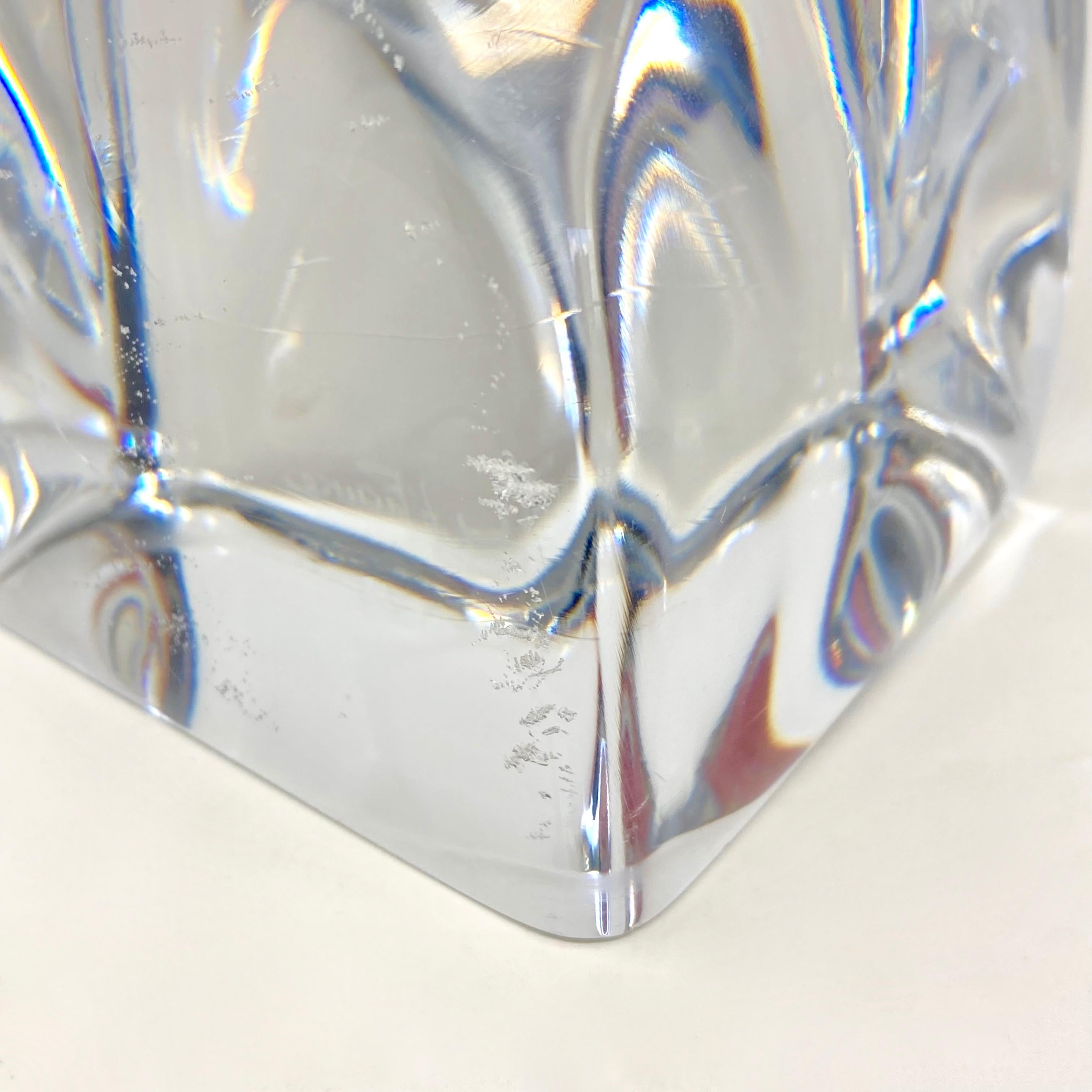 Mid-Century French Signed Daum Paperweight Sculpture in Clear Crystal For Sale 3