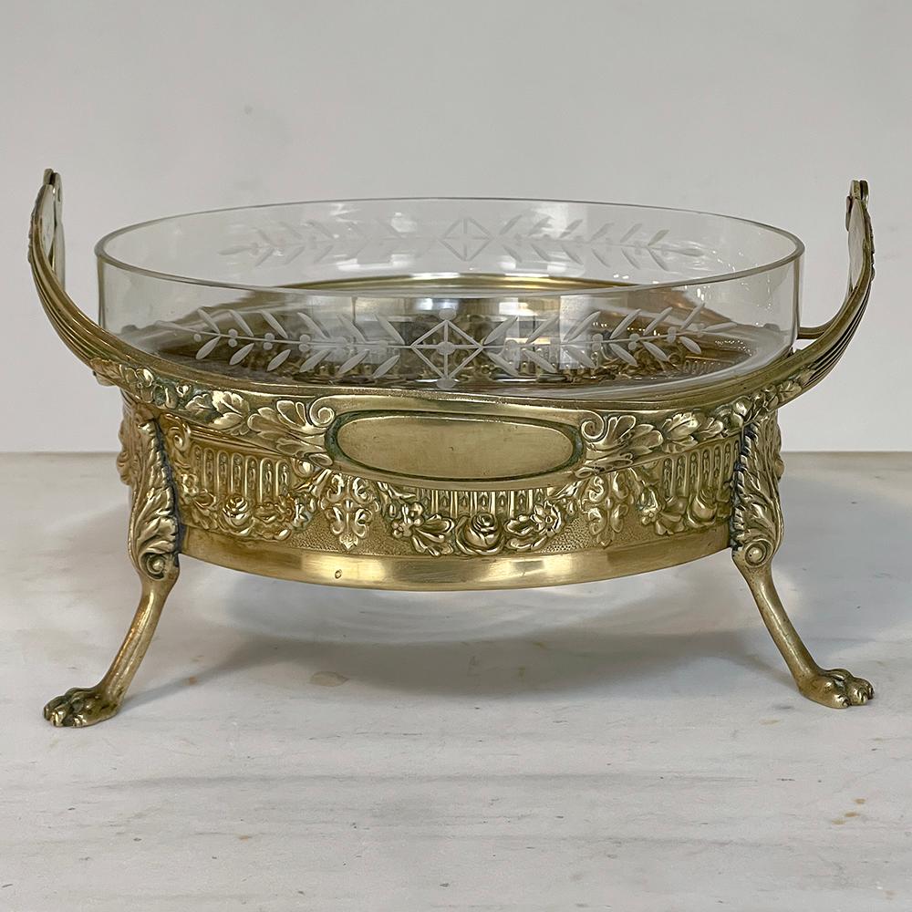 Mid-Century French Neoclassical Brass & Etched Glass Footed Centerpiece For Sale 3