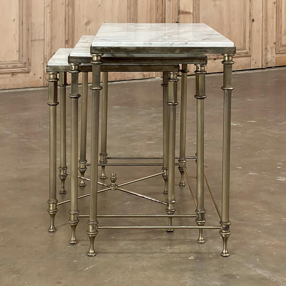 20th Century Midcentury French Neoclassical Brass Nesting Tables with Marble Tops For Sale