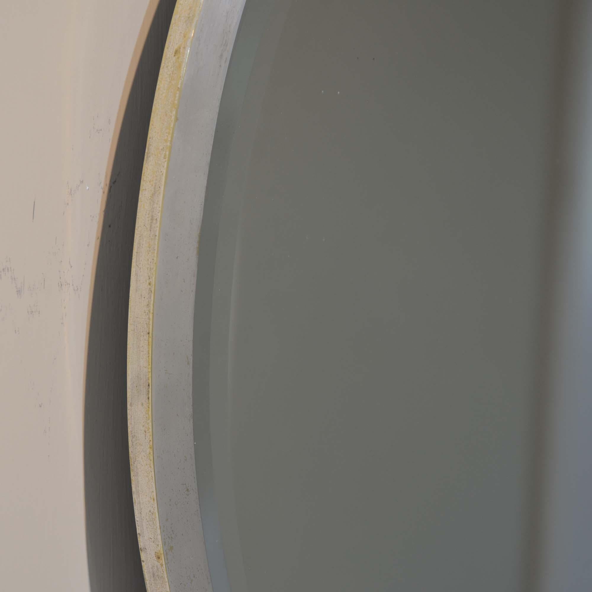 Miroir rond nickelé français du milieu du siècle en vente 1