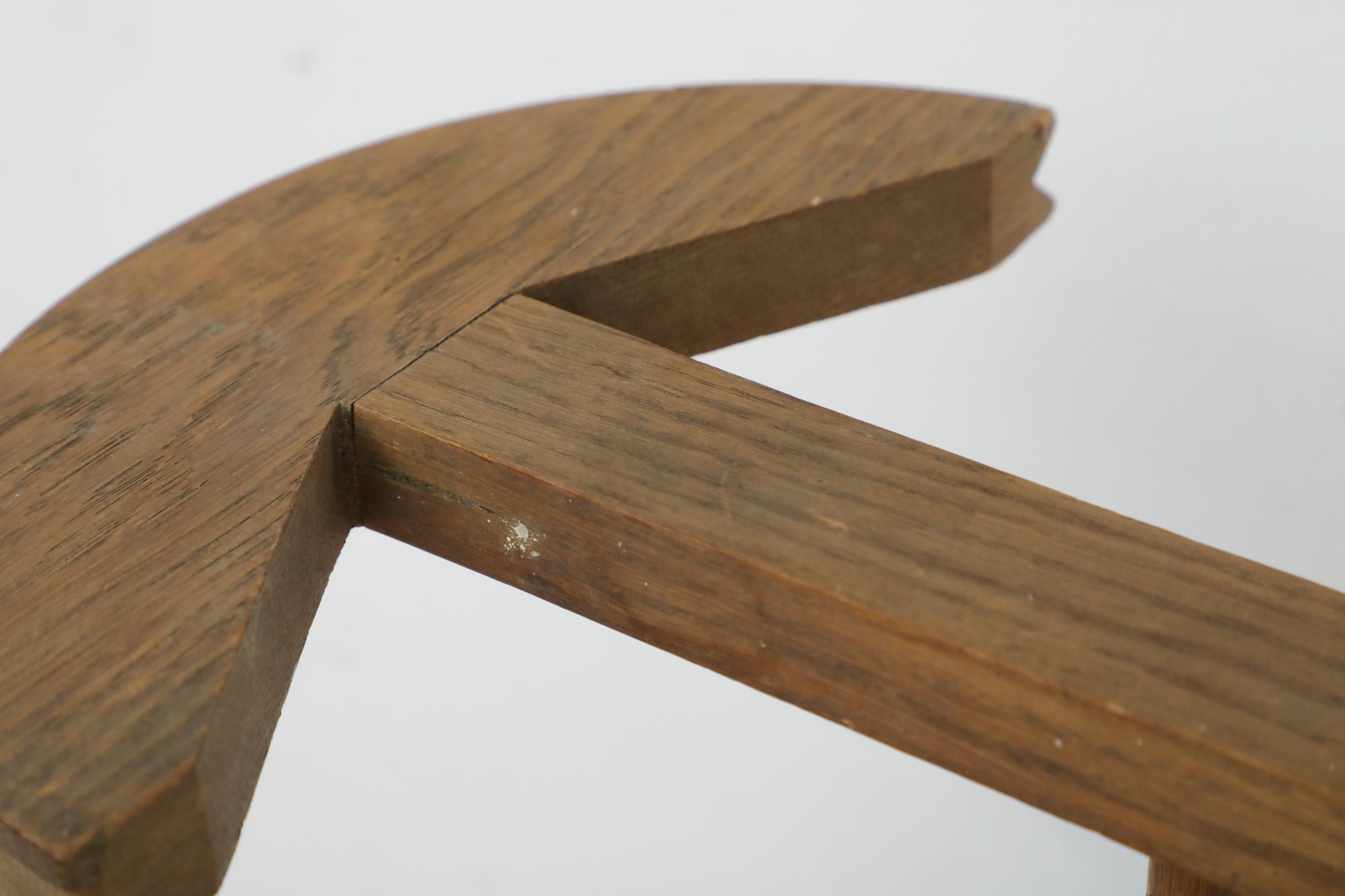 Mid-Century French Oak and Ceramic Wall Sconce by Guillerme et Chambron For Sale 5