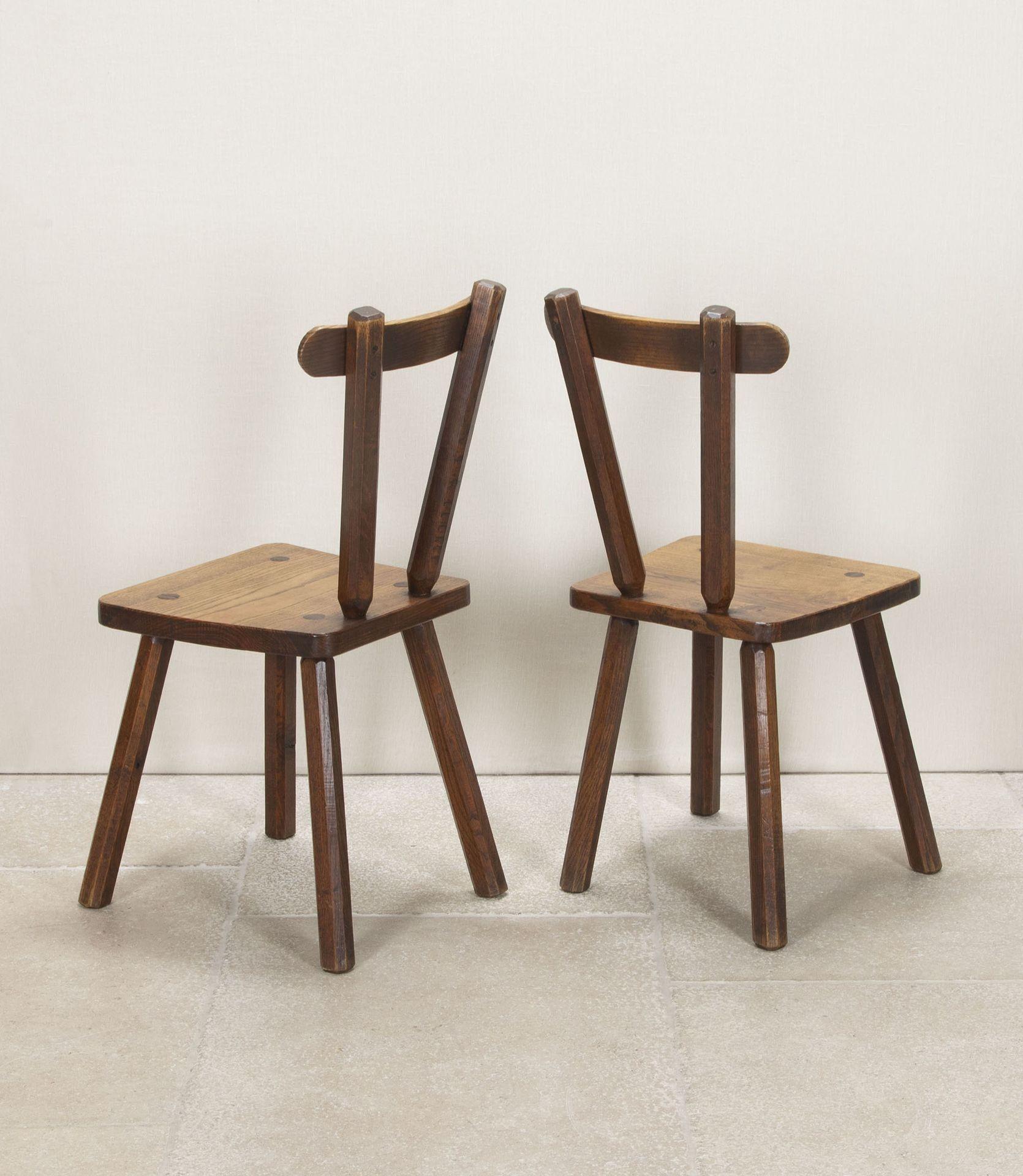 20th Century Mid-Century French Oak Farmhouse Table with Six Matching Chairs For Sale