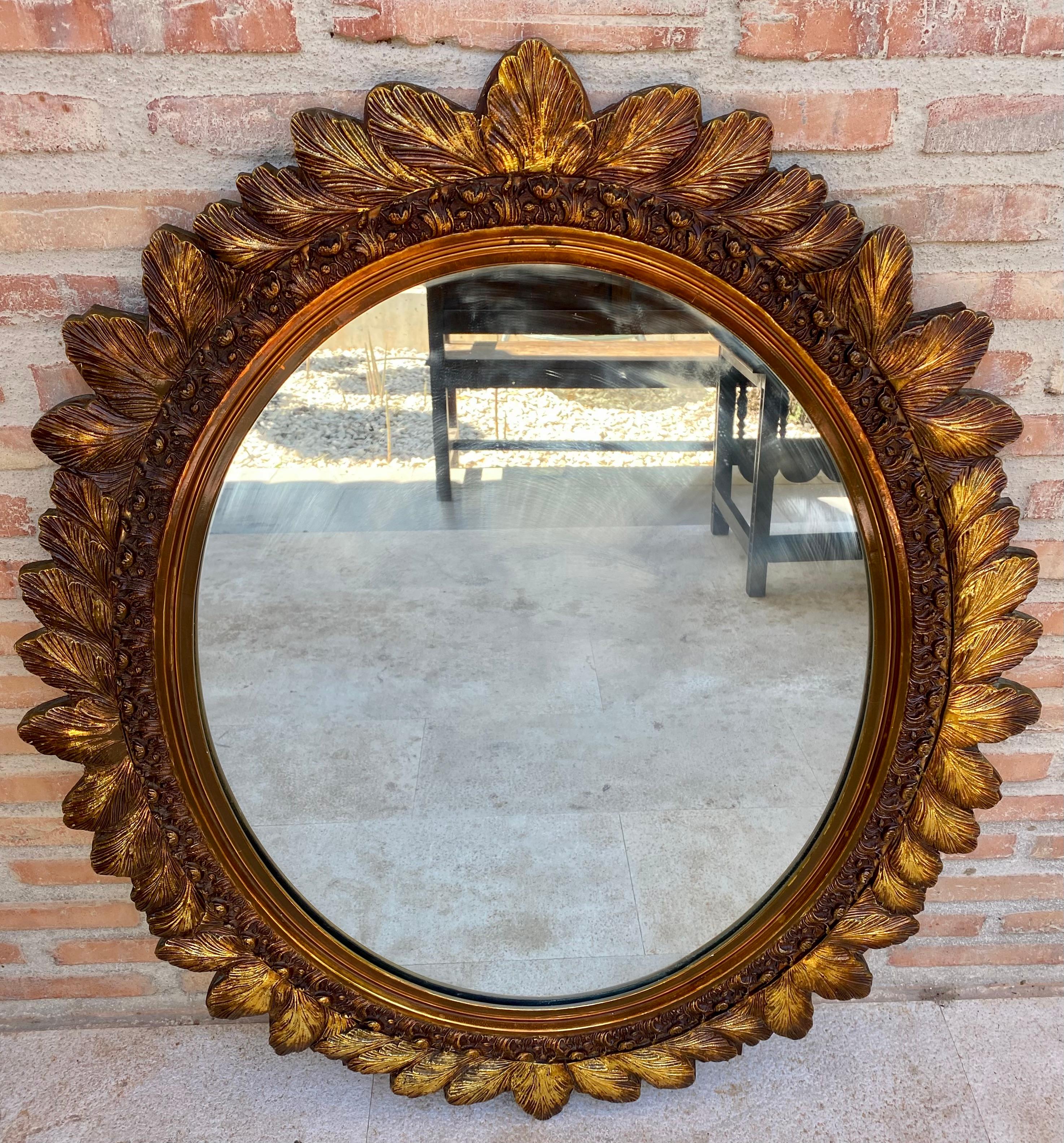 Mid-Century French Oval Mirror in Gold Flower Frame, 1960s For Sale 2
