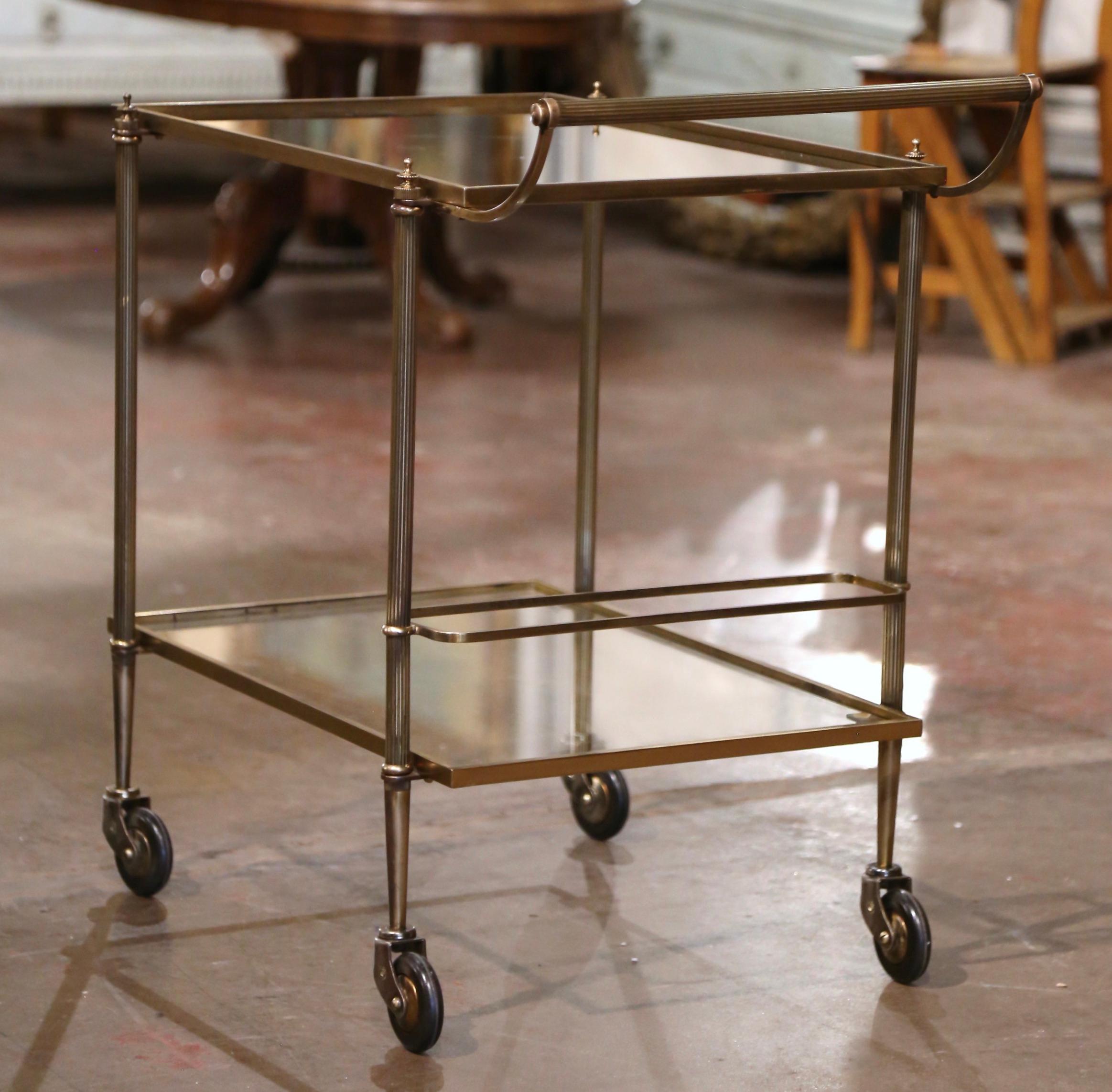 Mid-Century French Polished Brass Two-Tier Service Bar Cart on Wheels For Sale 6