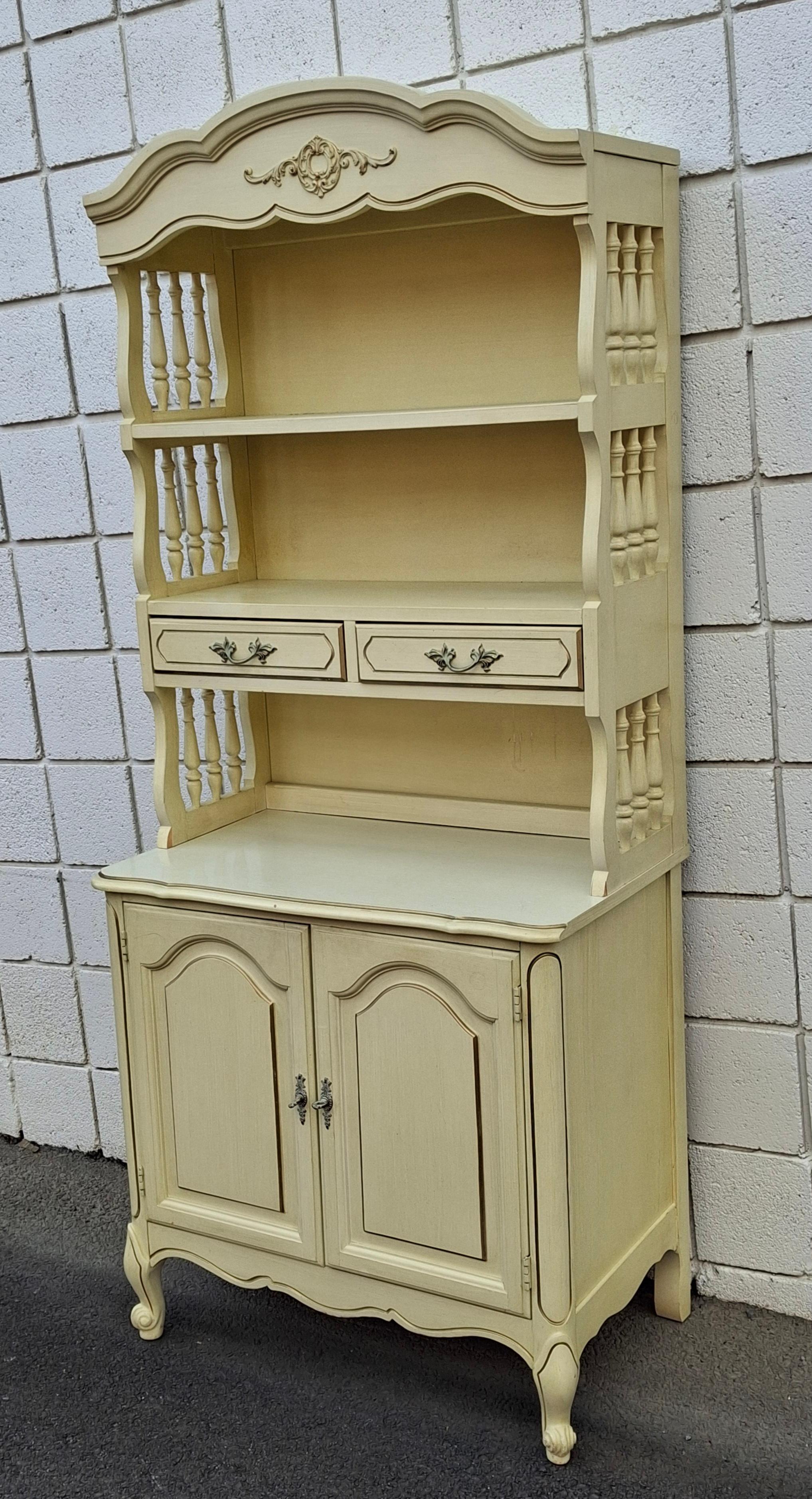 Mid Century French Provincial Style Cream Painted & Partial Gilt 2-Part Bookcase For Sale 8