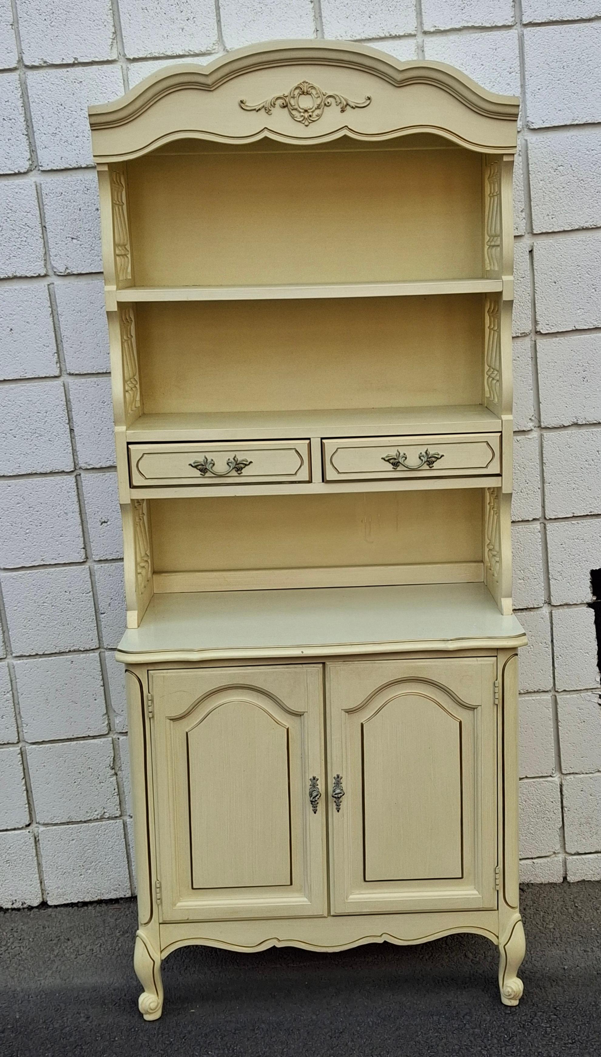 Mid Century French Provincial Style Cream Painted & Partial Gilt 2-Part Bookcase For Sale 11