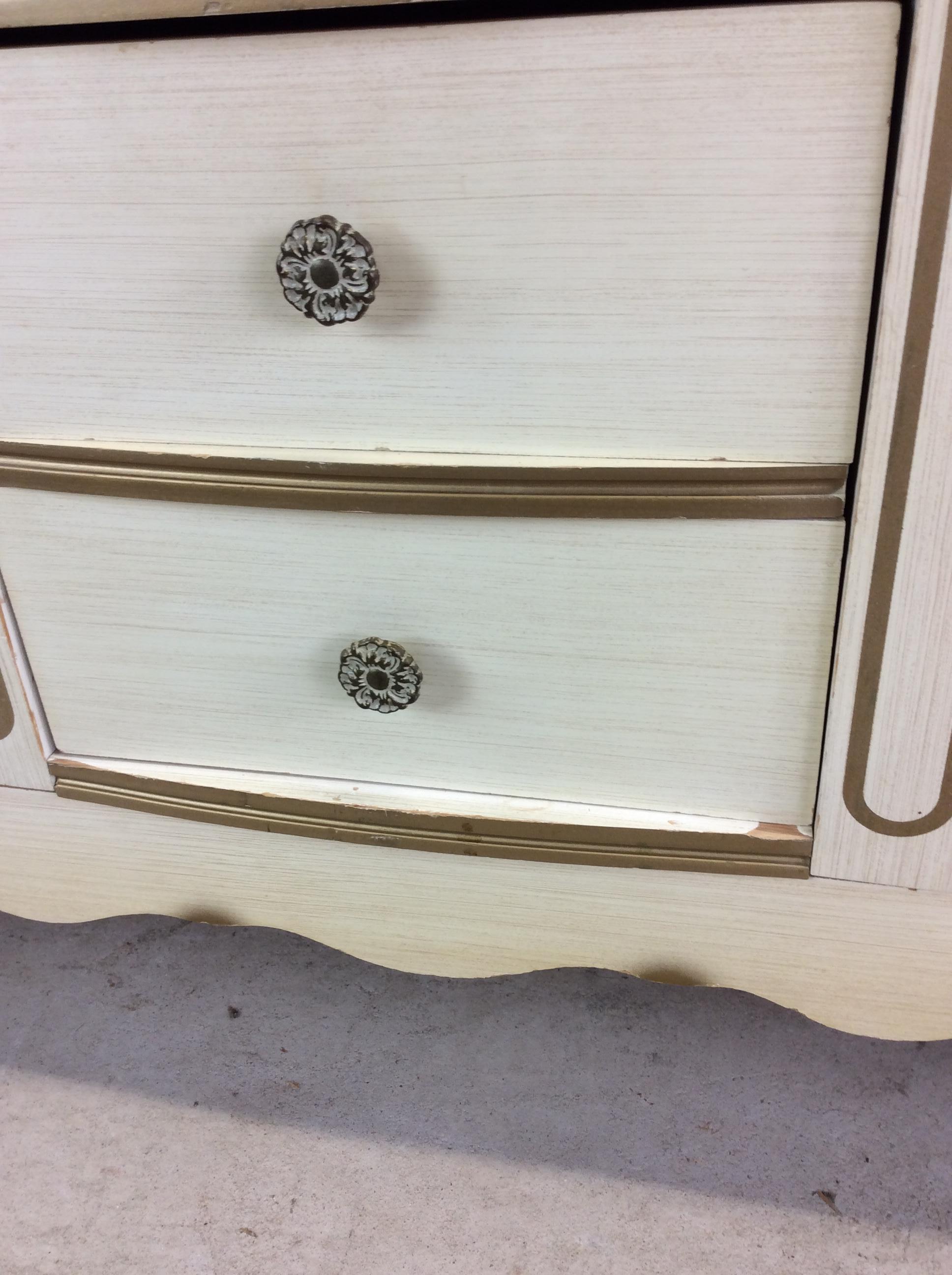 Mid Century French Provincial Style Lowboy Dresser with Mirror For Sale 6