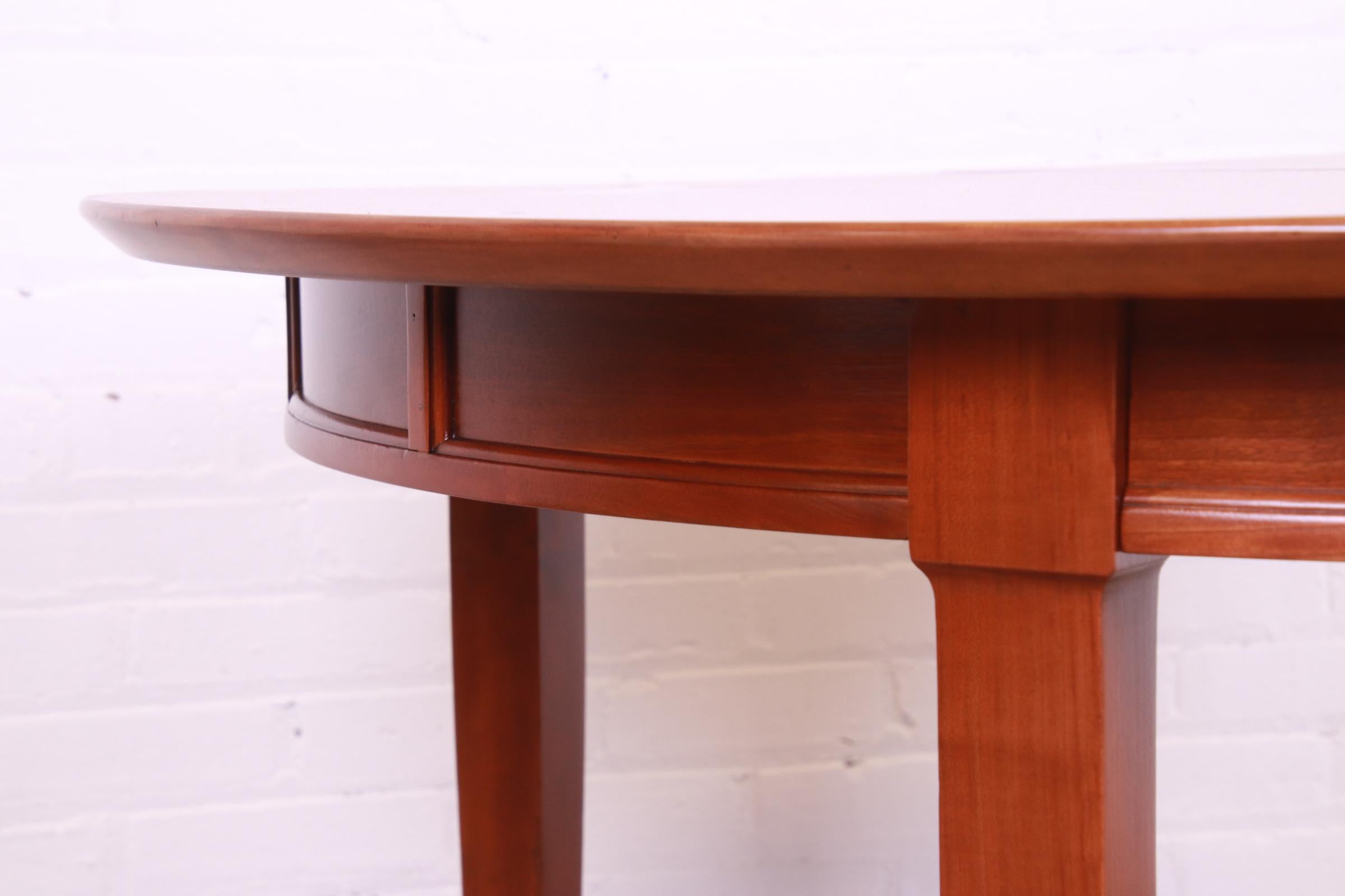 Mid-Century French Regency Cherry Wood Dining Table Attributed to Tomlinson 9