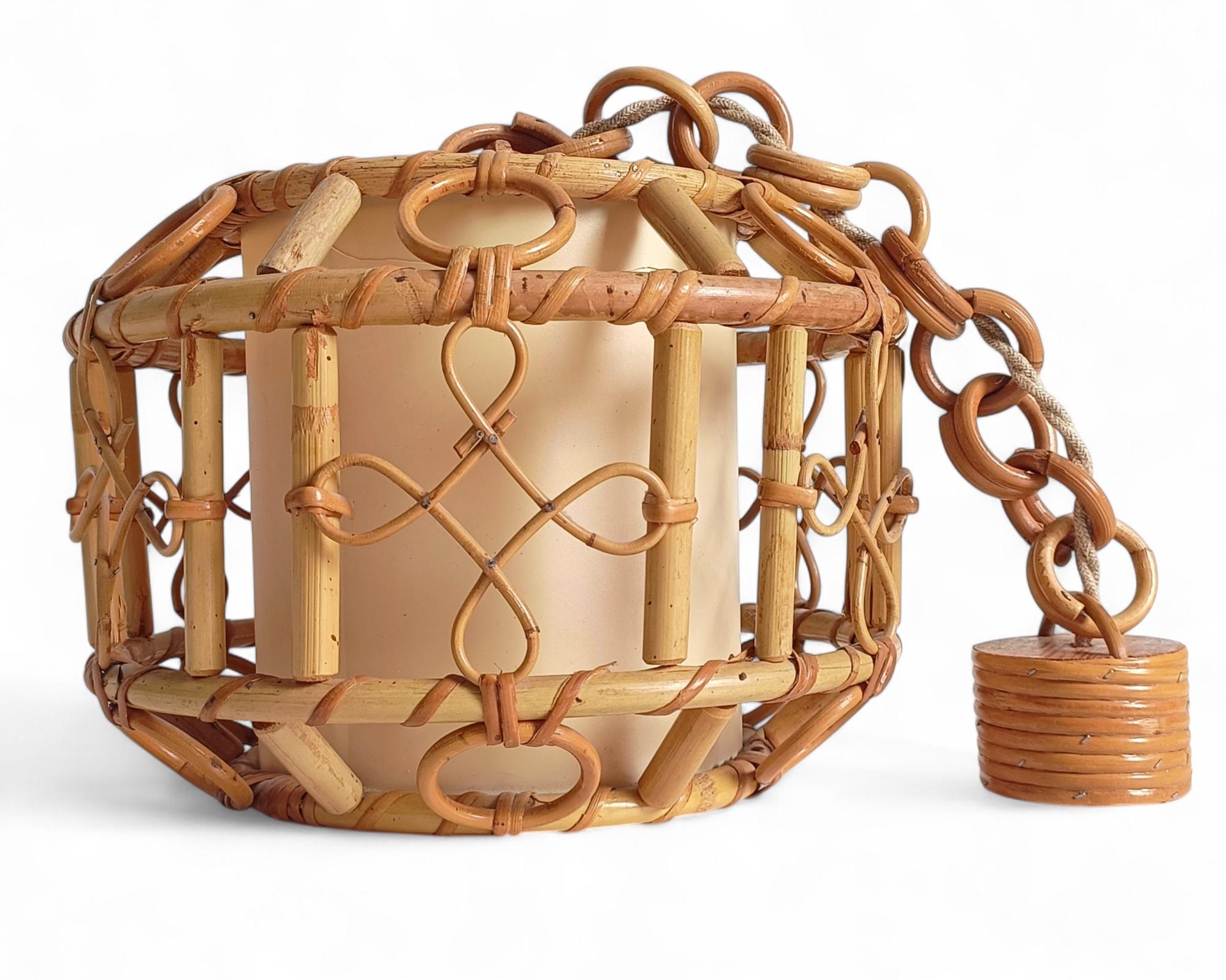 Französische Riviera-Bambus- und Rattan-Hängeleuchte aus der Jahrhundertmitte, Frankreich, 1960er Jahre im Zustand „Gut“ im Angebot in Valencia, VC