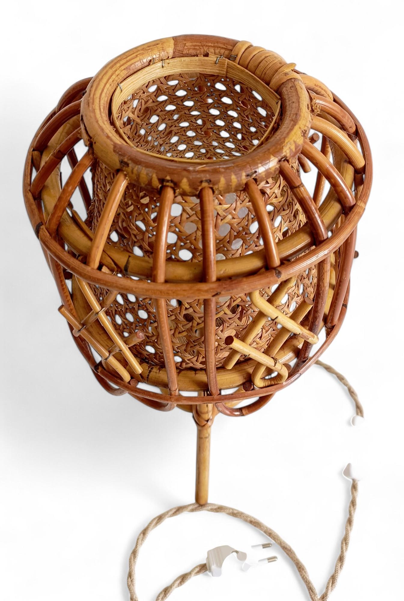 Mid-Century French Riviera Tischlampen aus Bambus und Rattan, Frankreich, 1960er Jahre im Angebot 9
