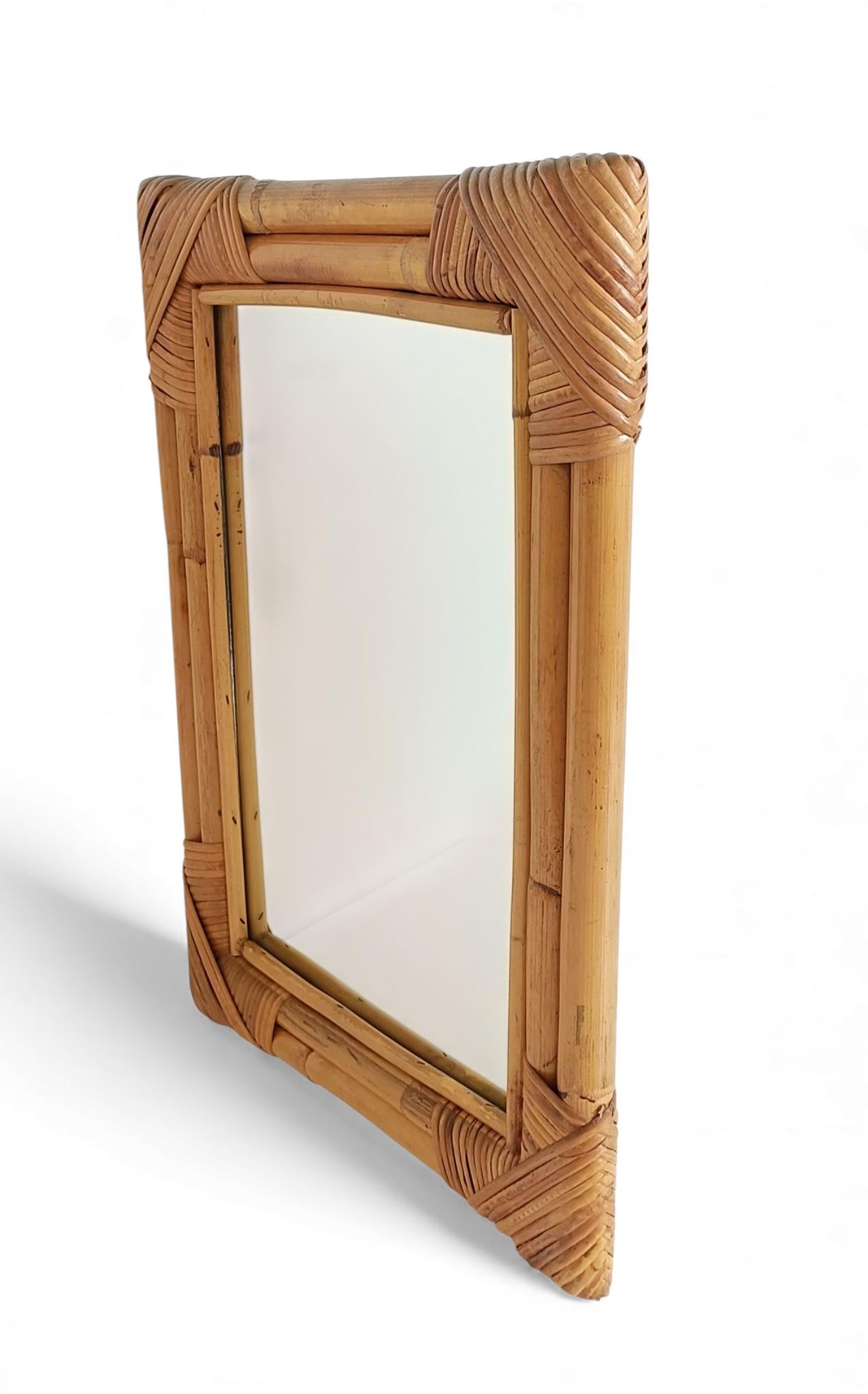 Specchio in bambù e rattan in stile Costa Azzurra di metà secolo, Spagna, anni '60-'70 in vendita 3
