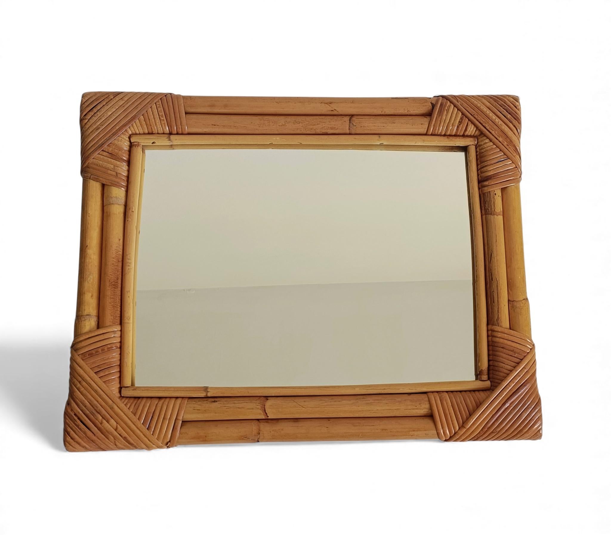 Bambù Specchio in bambù e rattan in stile Costa Azzurra di metà secolo, Spagna, anni '60-'70 in vendita