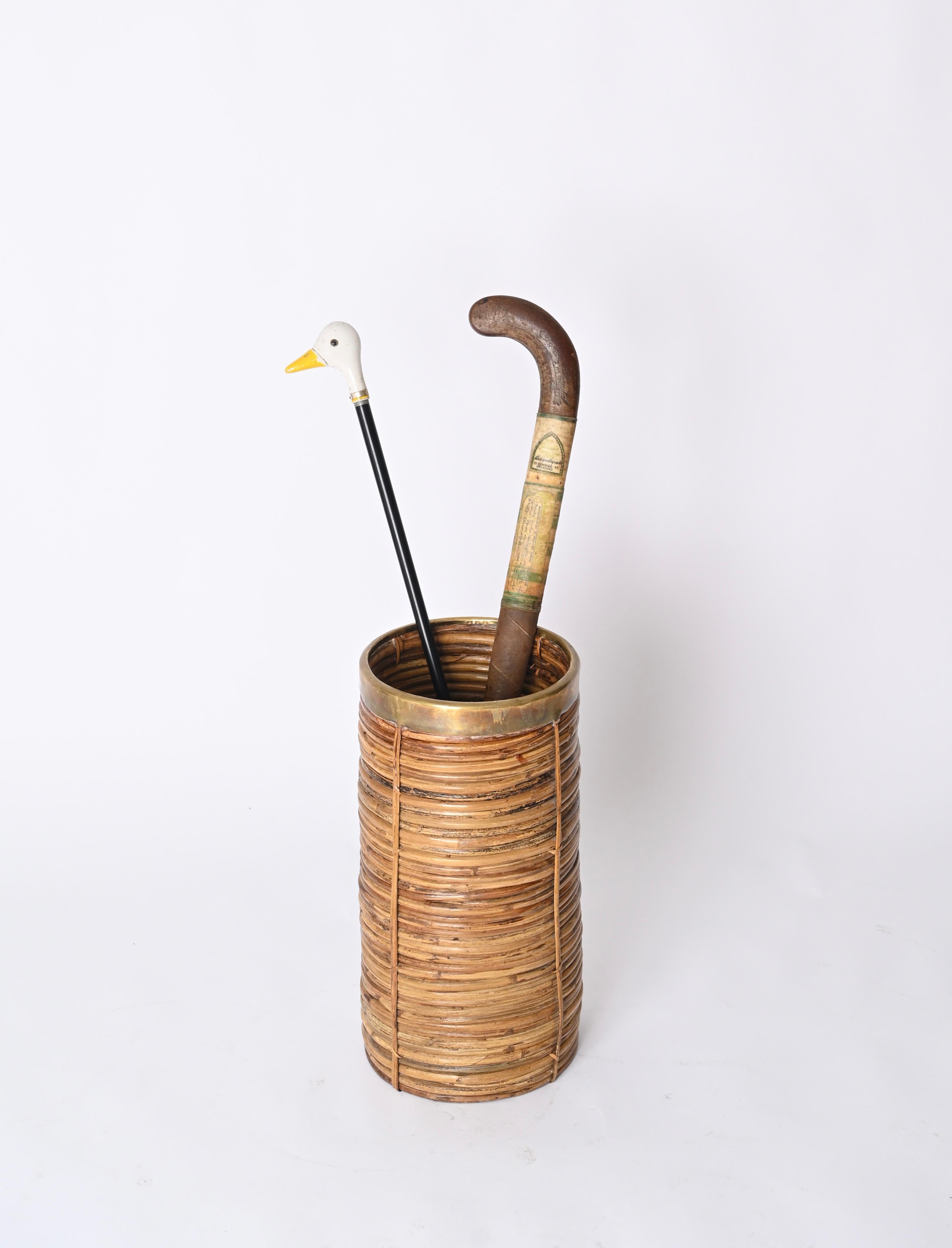Mid-Century French Riviera Umbrella Stand in Rattan and Brass, Italy 1970s For Sale 3