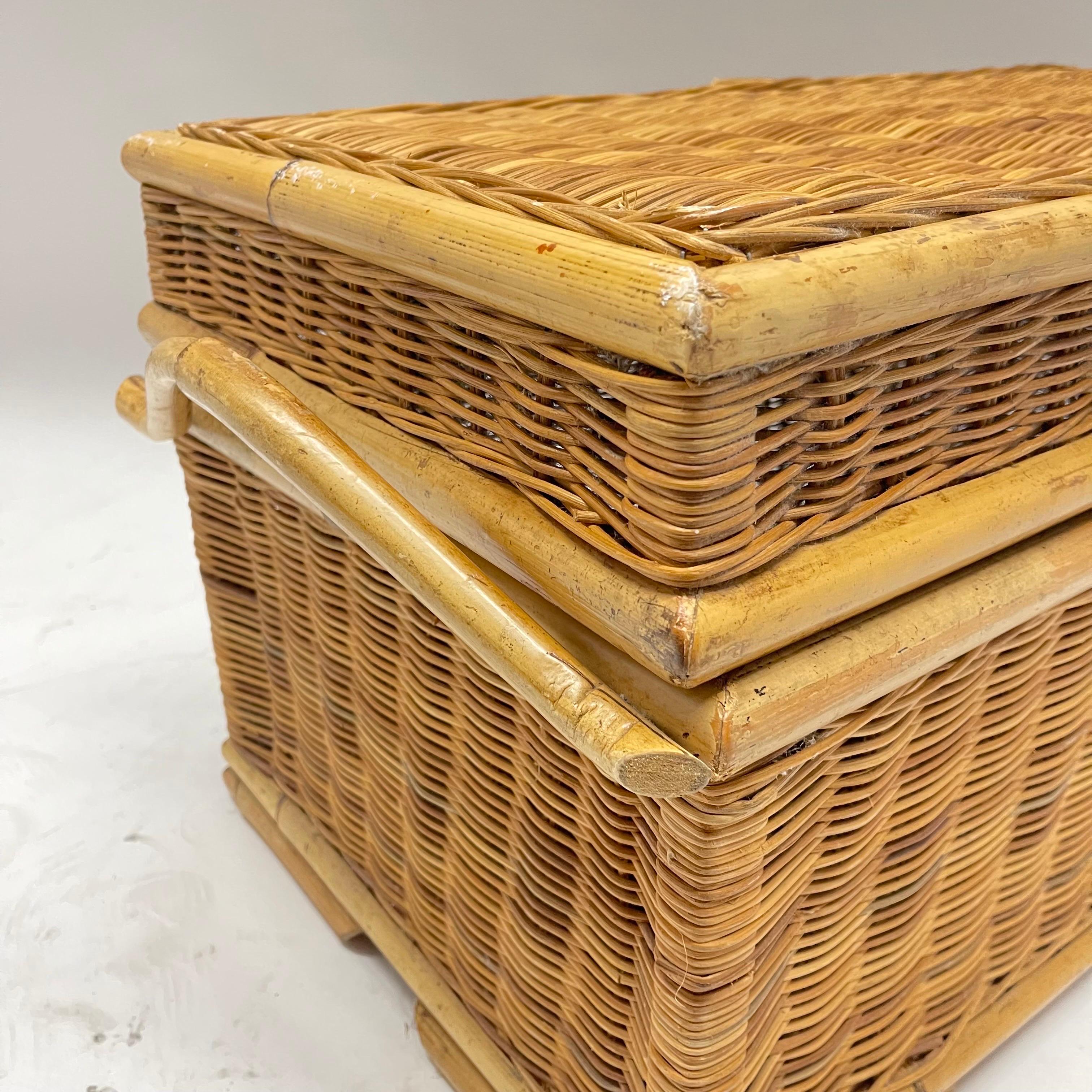 Mid Century French Riviera Wicker Bamboo and Rattan Trunk or Blanket Toy Chest For Sale 5