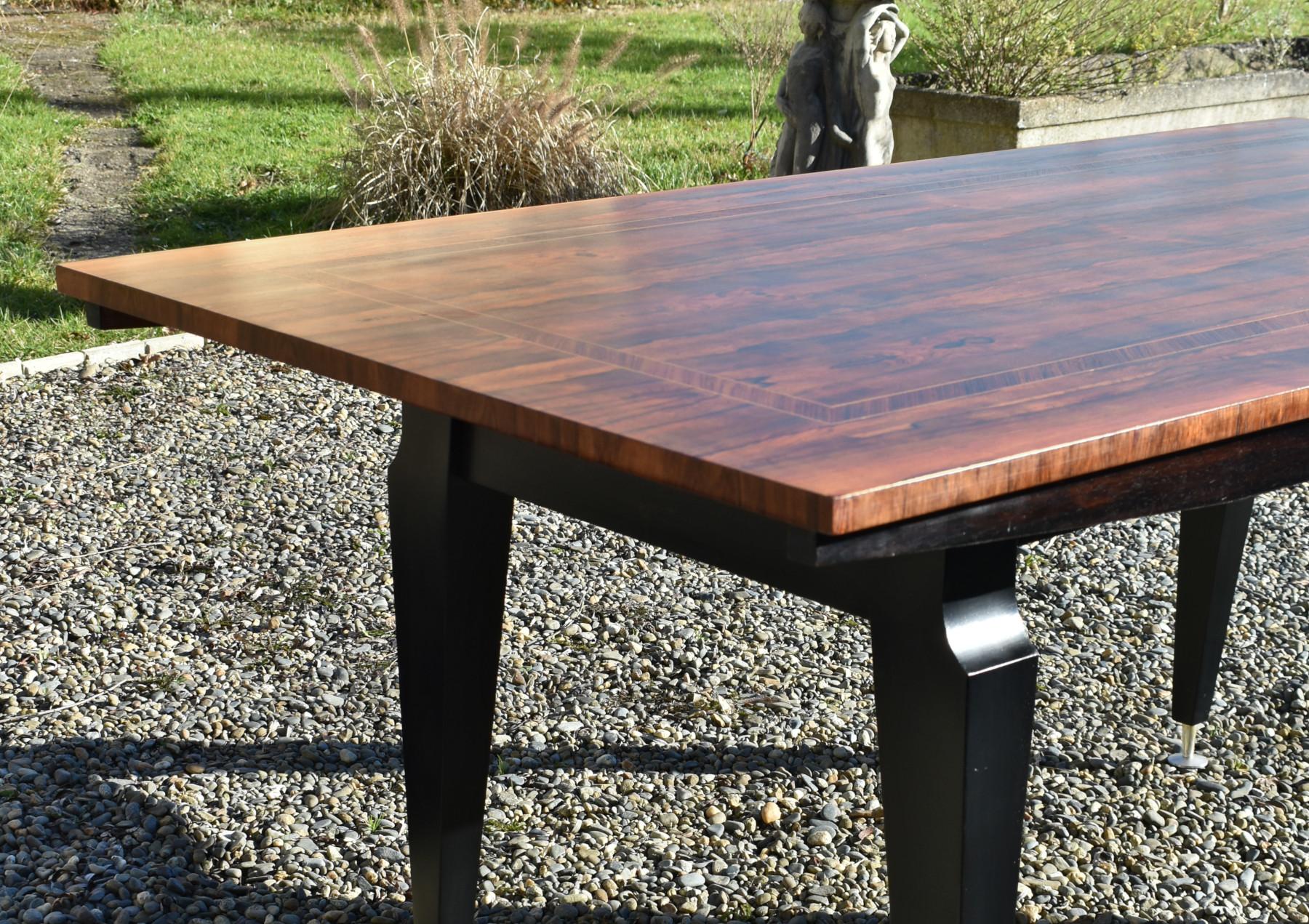 Mid-Century French Rosewood Dining Table For Sale 4
