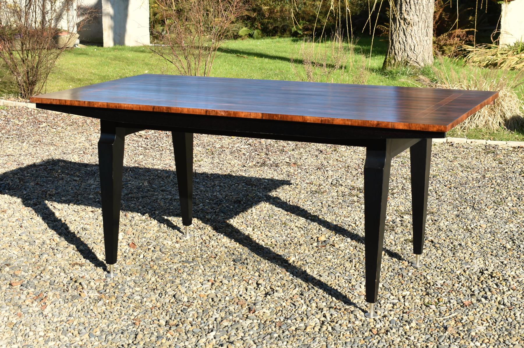 Mid-Century French Rosewood Dining Table For Sale 1