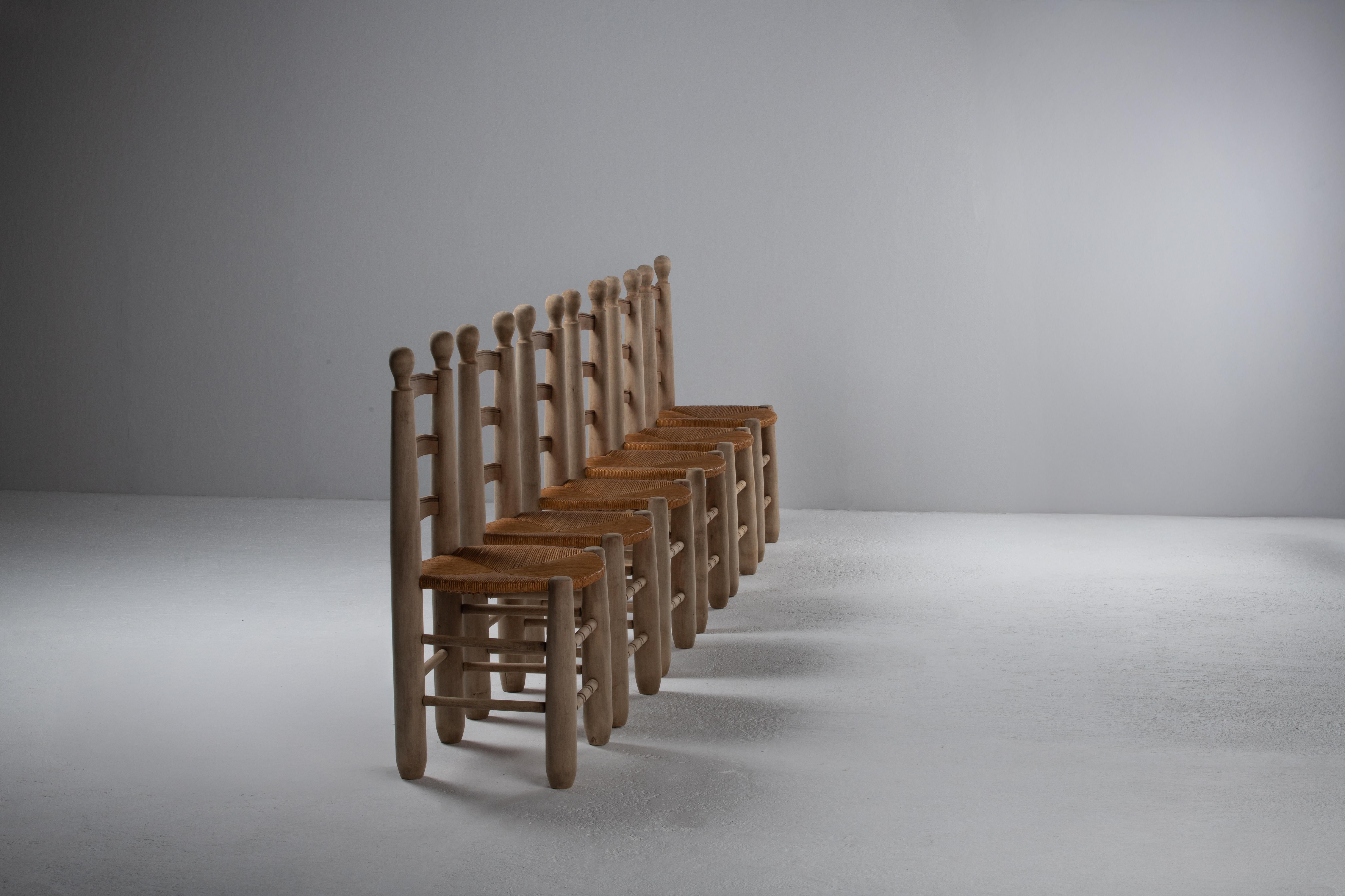 Mid-Century French Rush-Seated Chair with Rustic Modernity, 1950's For Sale 10