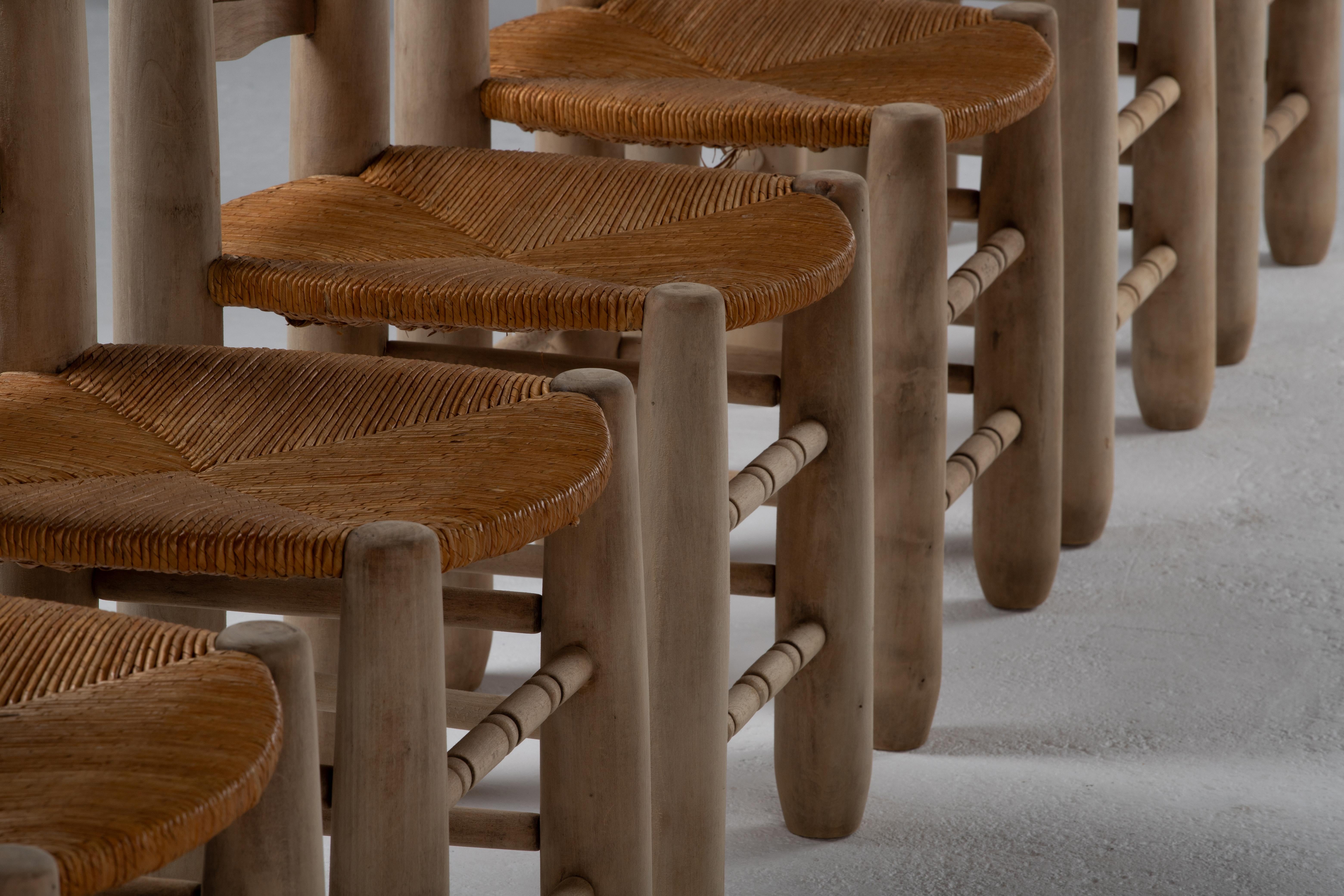 Mid-Century French Rush-Seated Chair with Rustic Modernity, 1950's For Sale 11