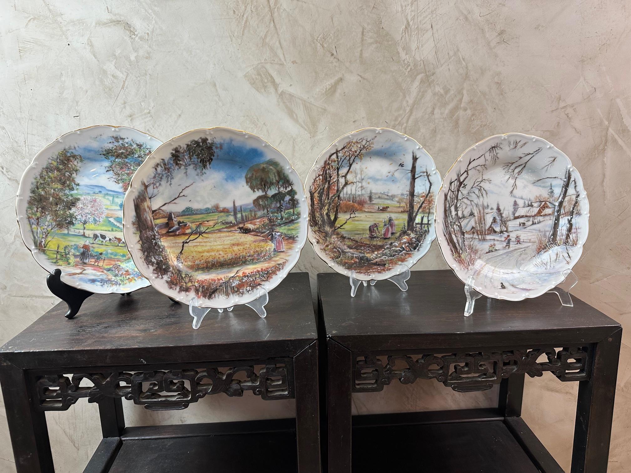 Juego francés de platos Four Seasons de mediados de siglo, años 50 en venta 1
