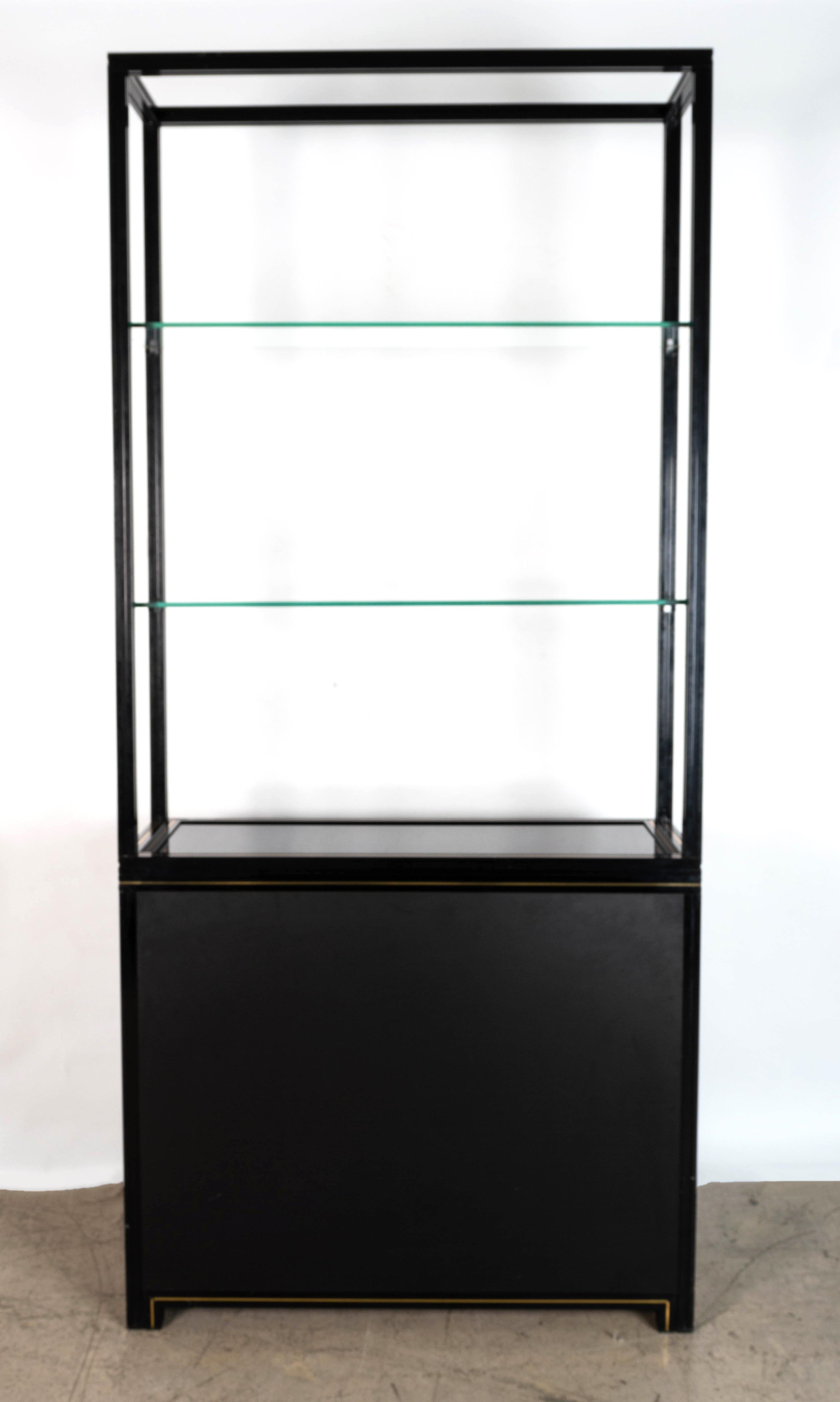 Mid Century French Shelving Display Cabinet Bookcase C.1970, Pierre Vandel Paris For Sale 5