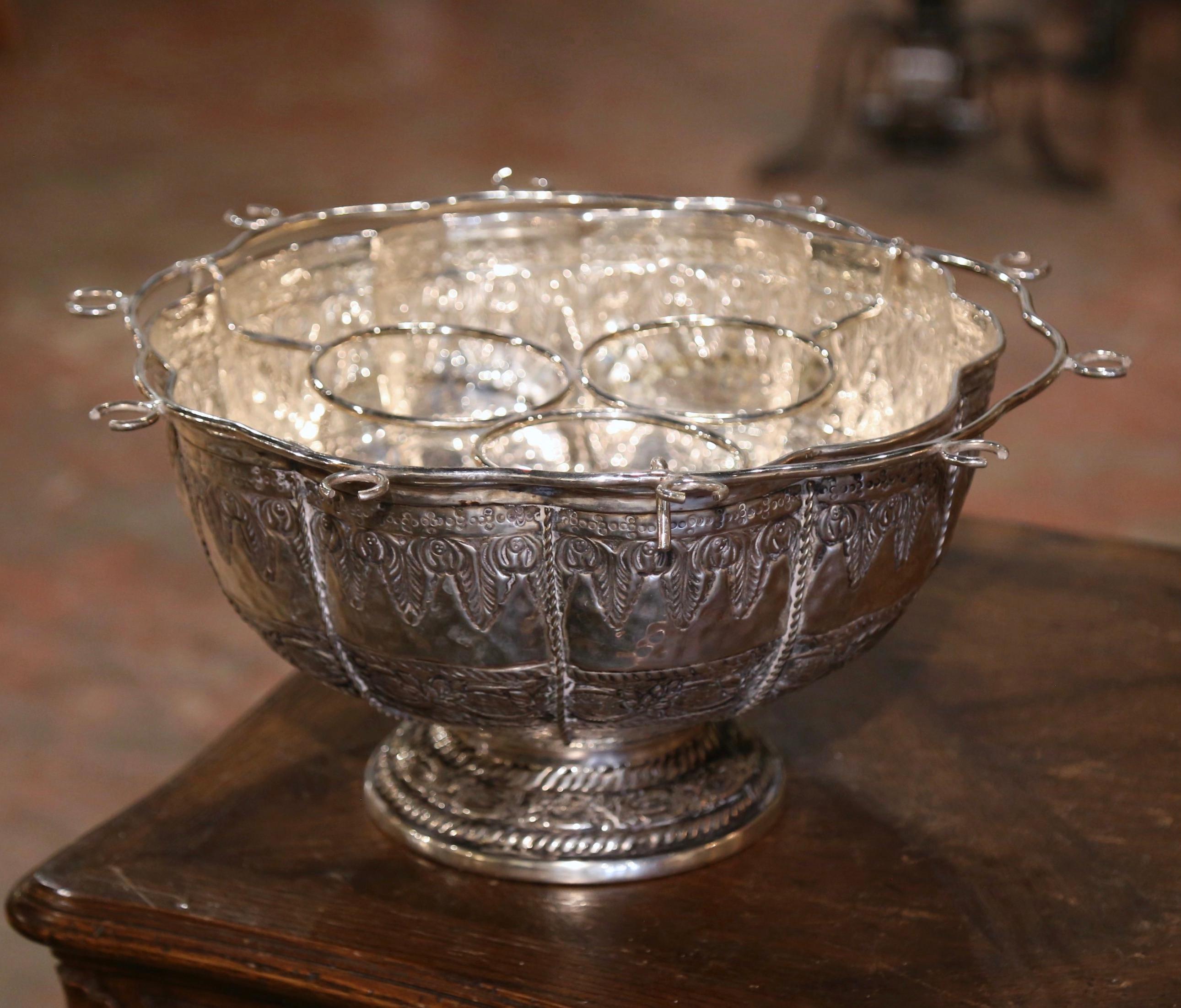Mid-Century French Silver Plated Champagne Bowl with Bottles and Flutes Holder In Excellent Condition For Sale In Dallas, TX