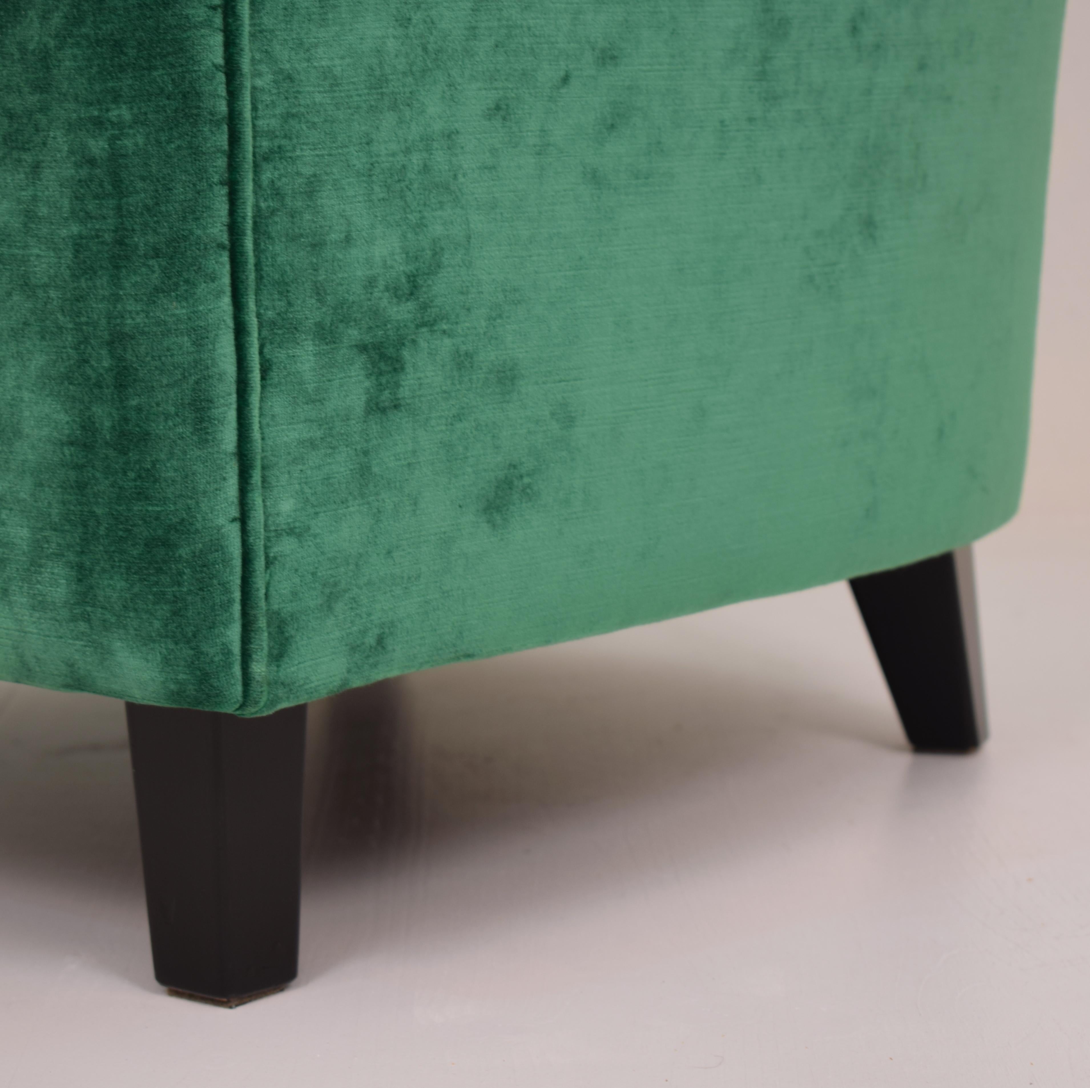 Midcentury French Small Club Chair / Armchair in Green Velvet, circa 1980 In Good Condition In Berlin, DE