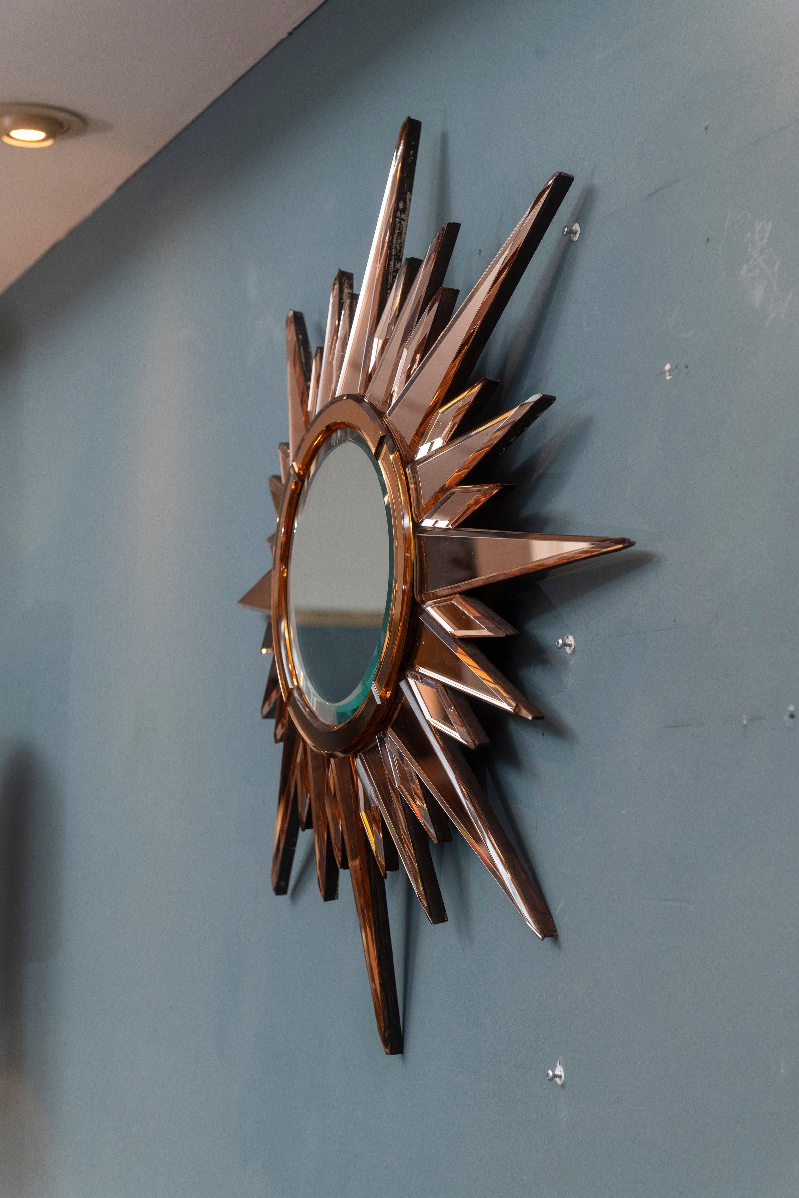 Mid-Century French Starburst Wall Mirror In Good Condition In San Francisco, CA