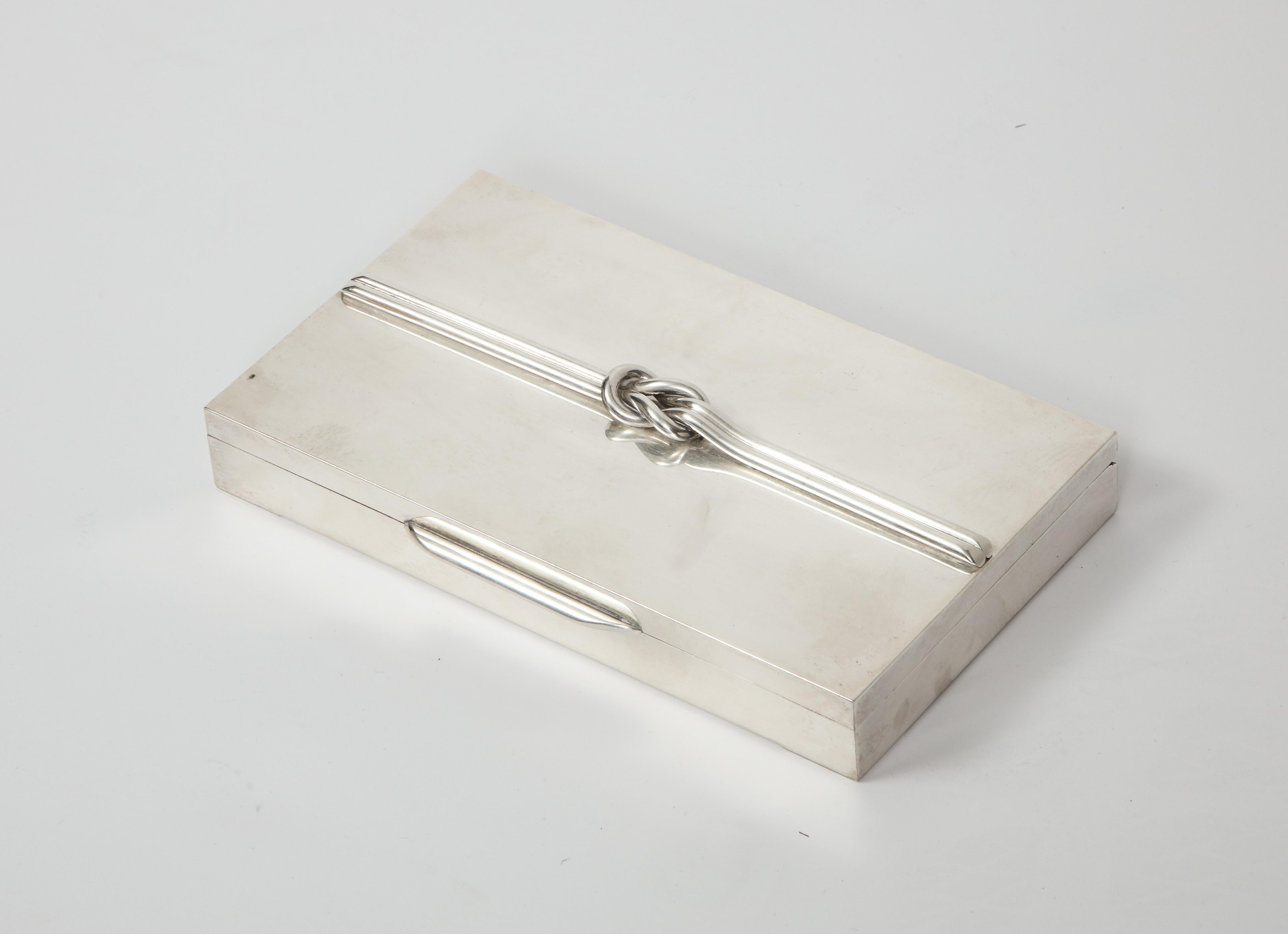 Midcentury French Sterling Silver Box with Knot Detail In Good Condition In Chicago, IL