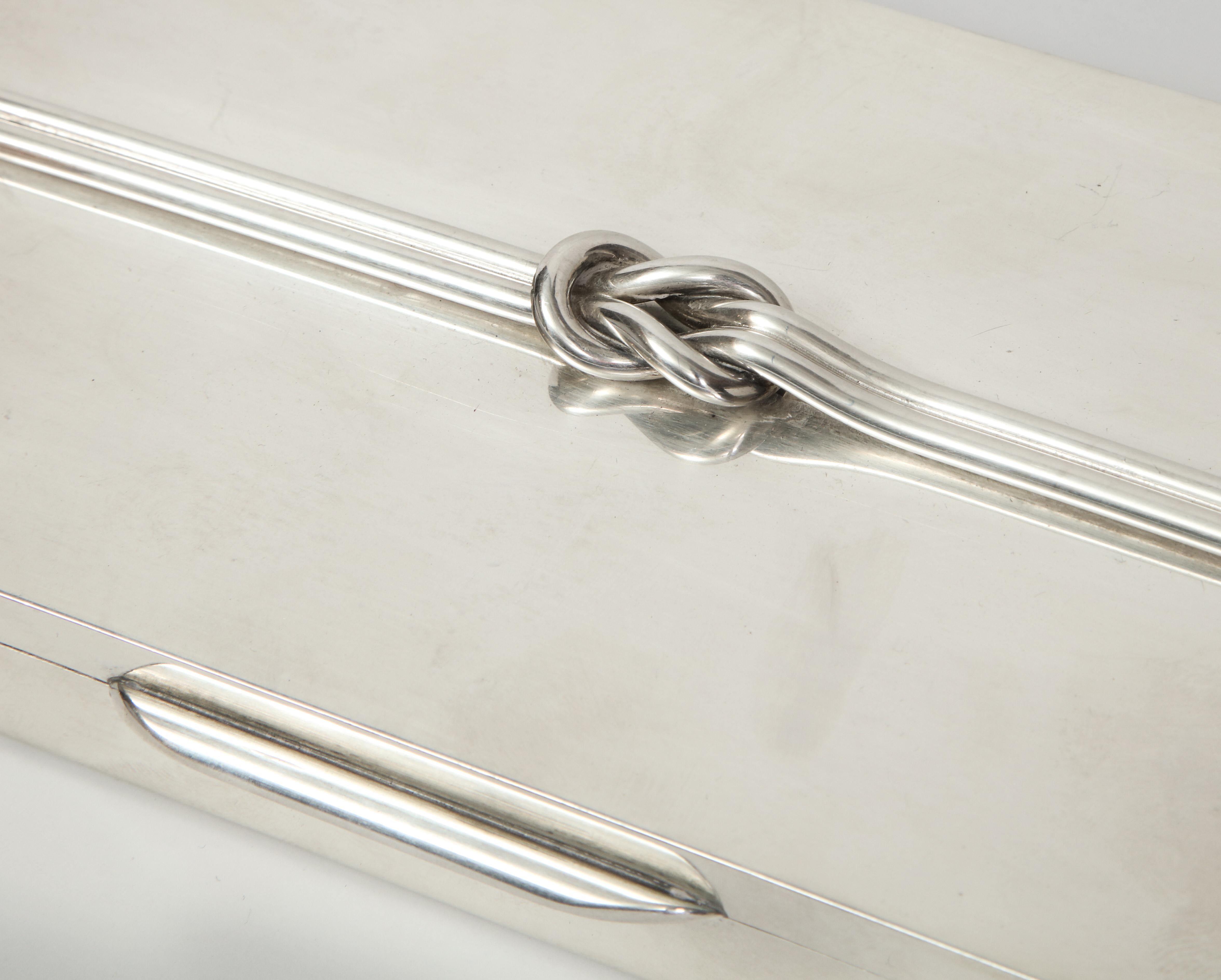 20th Century Midcentury French Sterling Silver Box with Knot Detail