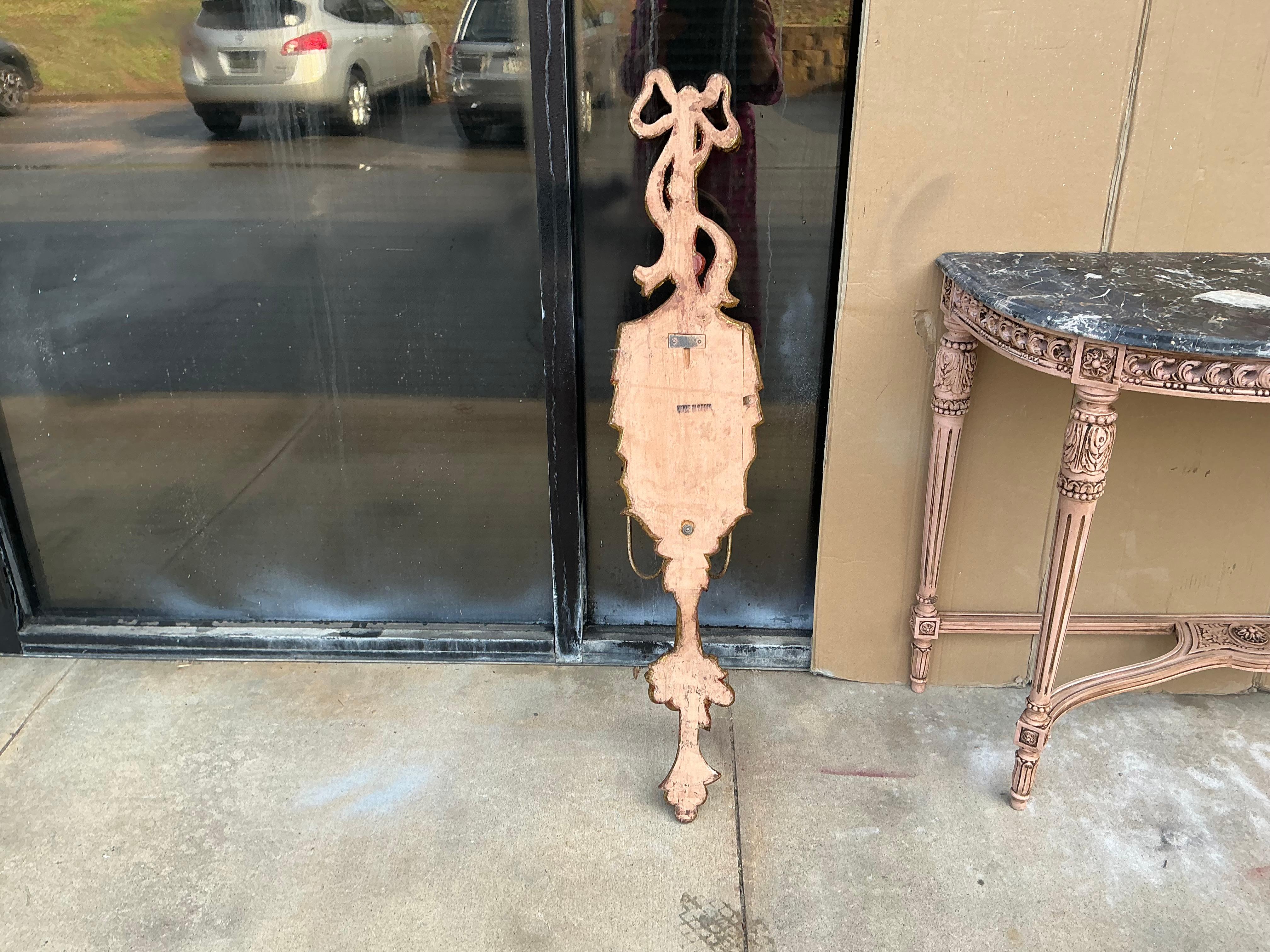 Spanish Mid-Century French Style Carved Giltwood Sconce W/ Mirror - 46 Inches For Sale