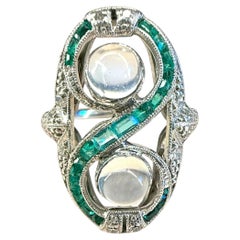 Anillo de Diamantes Esmeralda con Piedra Lunar de Estilo Francés de Mediados de Siglo en Oro Blanco de 18 K
